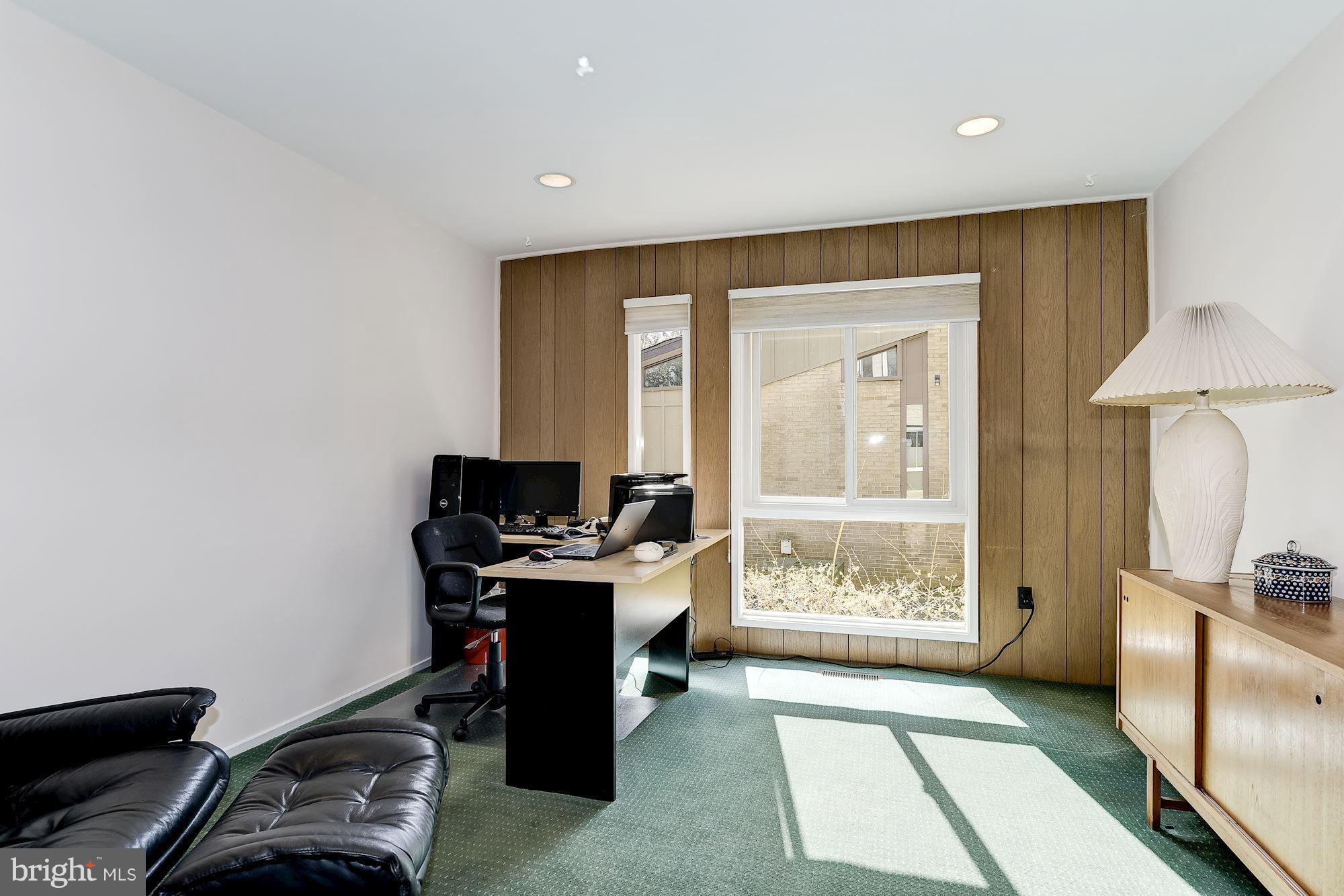 EAST GATE OF POTOMAC - Residential