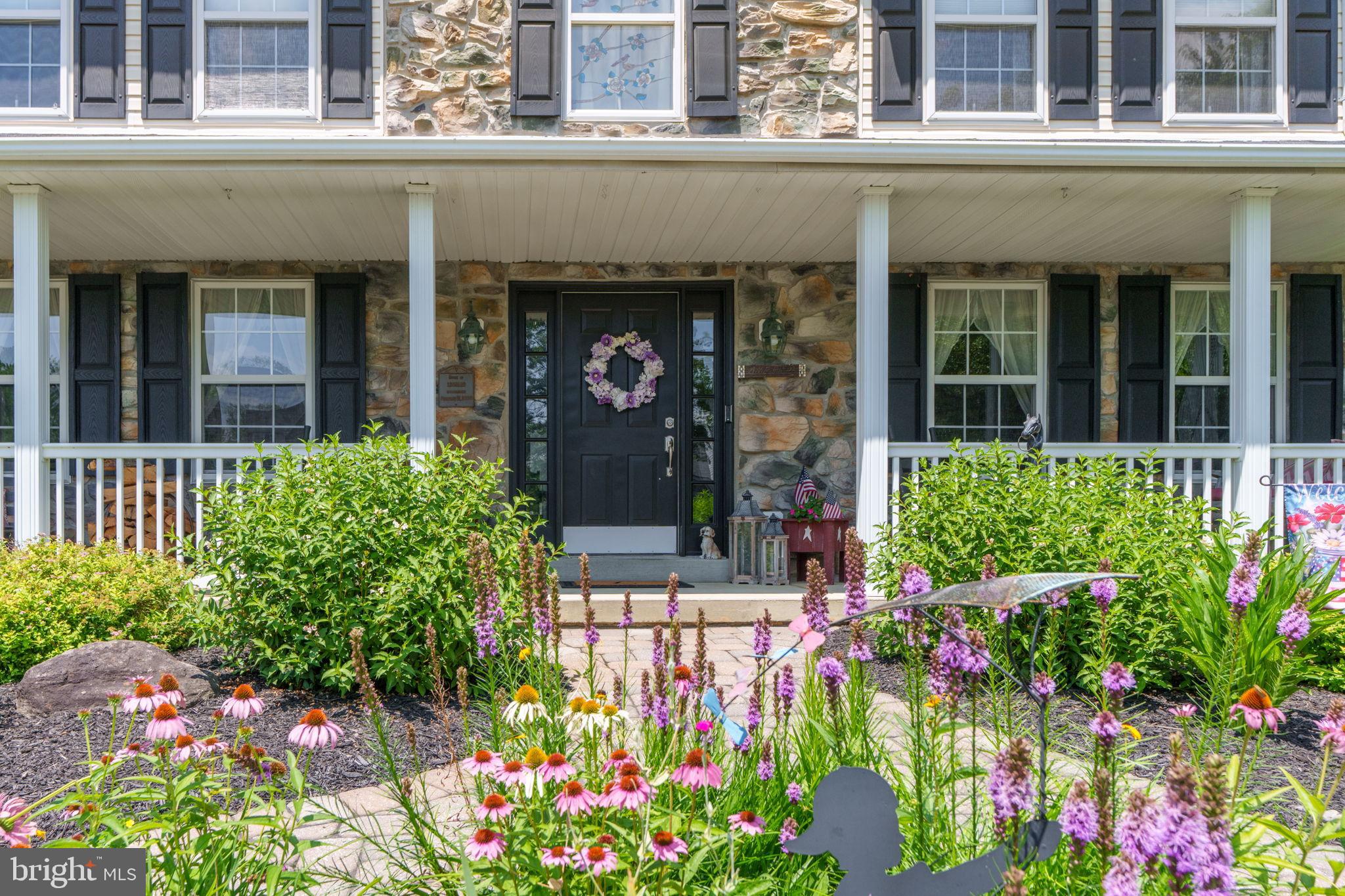 406 PRIMROSE PLACE