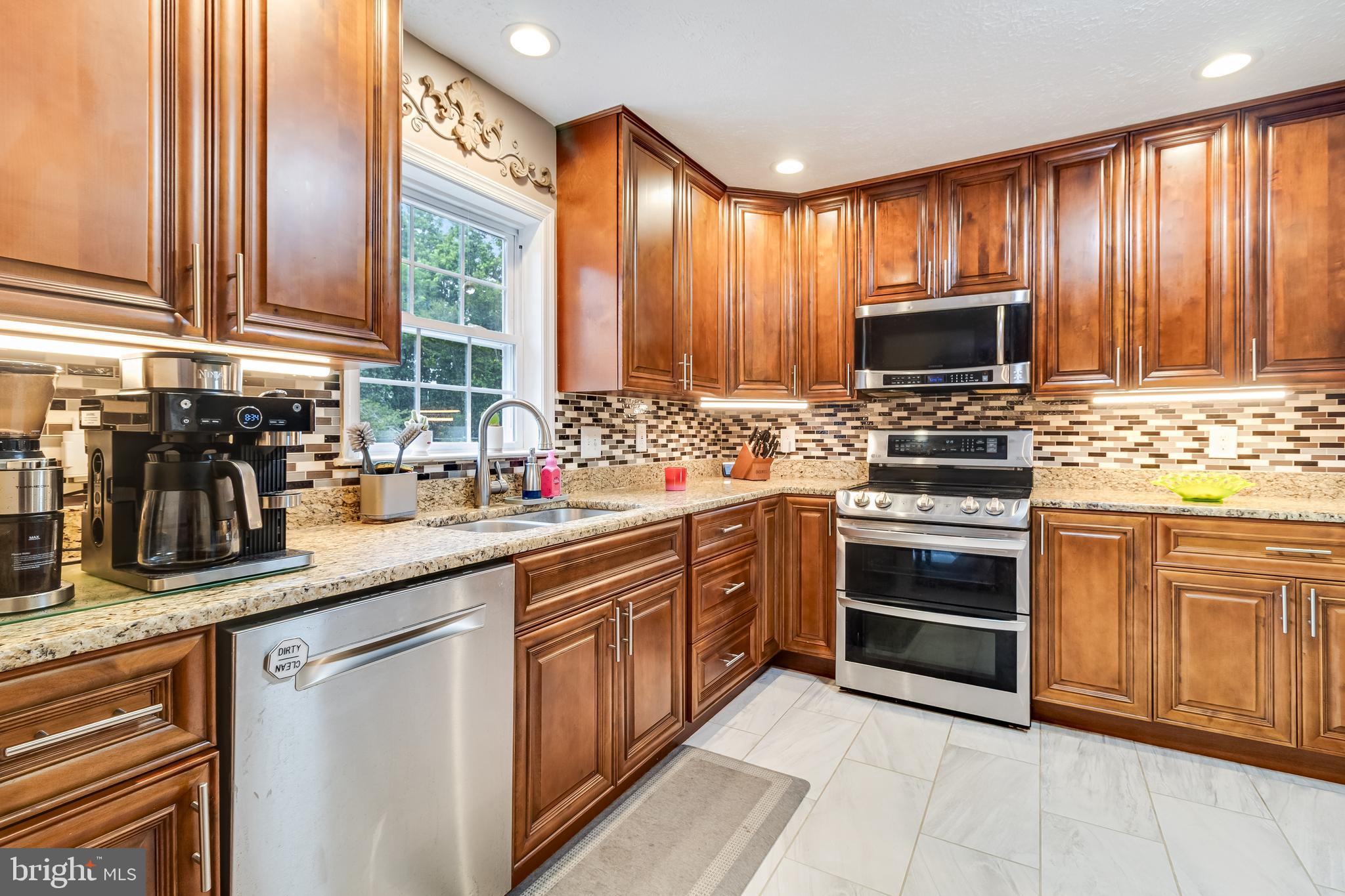 QUAILWOOD - Residential