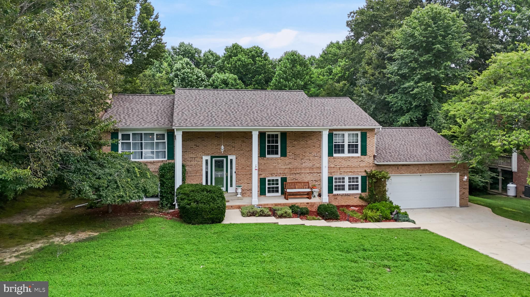 QUAILWOOD - Residential