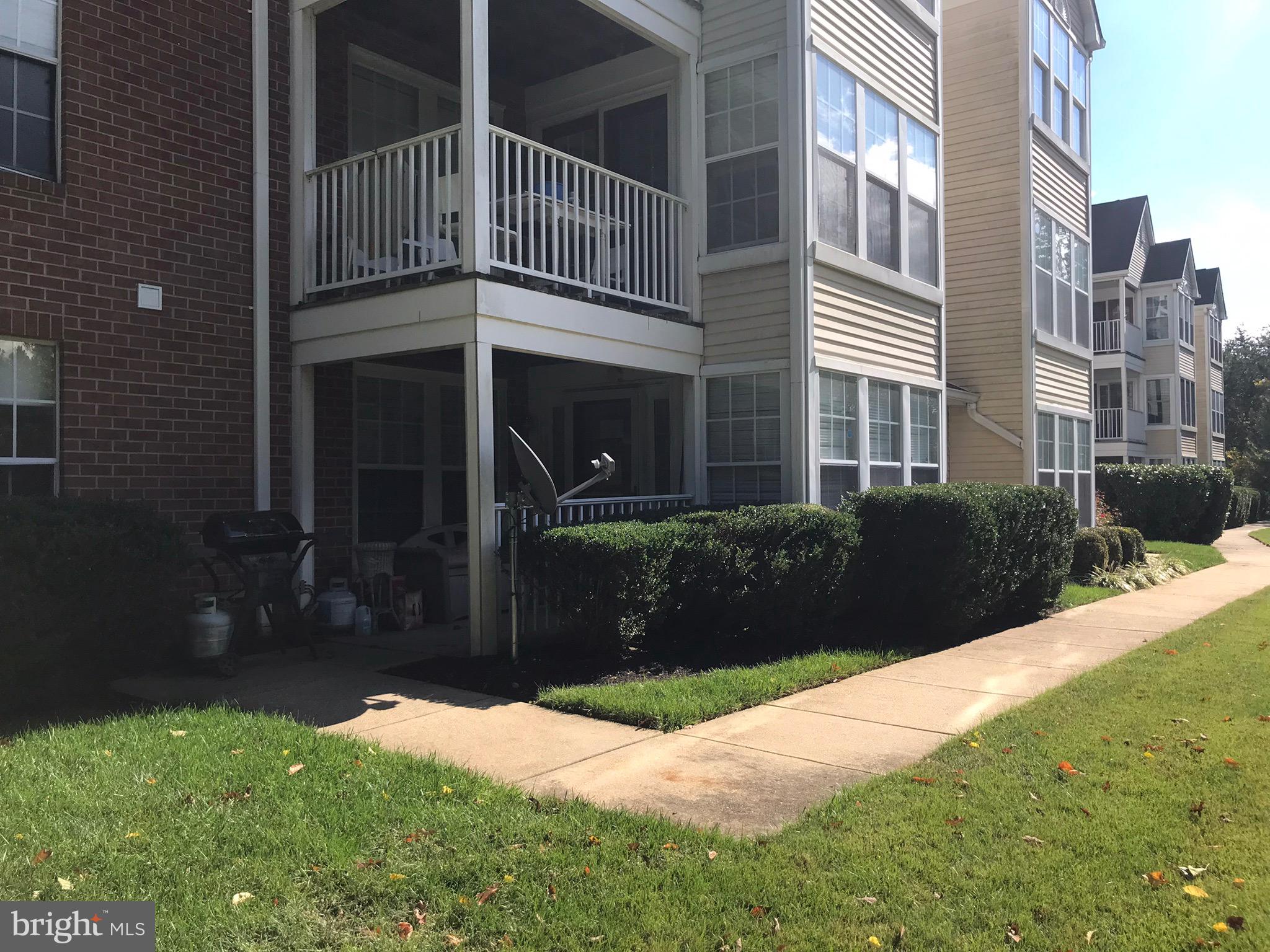 DEEP CREEK COMMONS - Residential