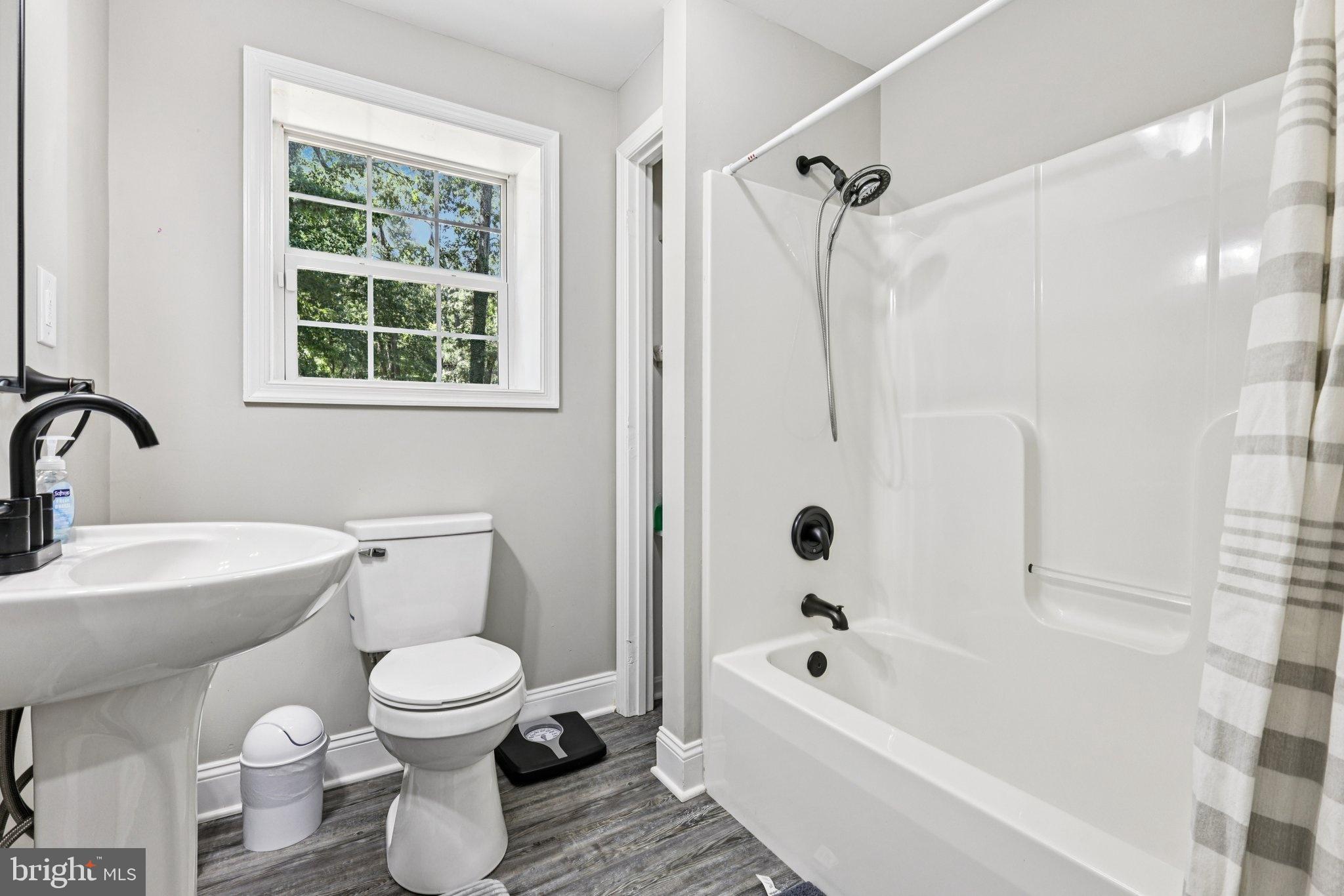 GARDEN ESTATES - Residential