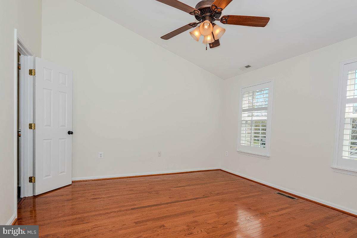 STONEHAVEN MEWS - Residential