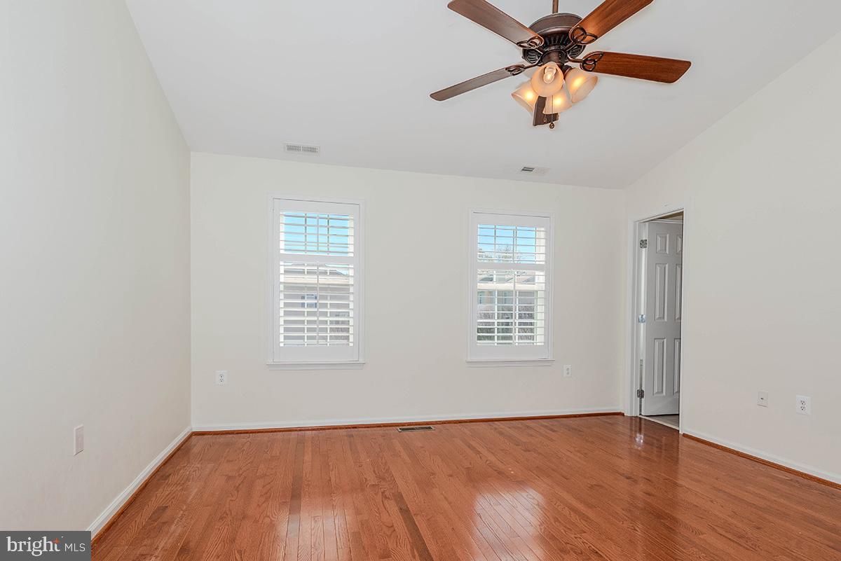 STONEHAVEN MEWS - Residential