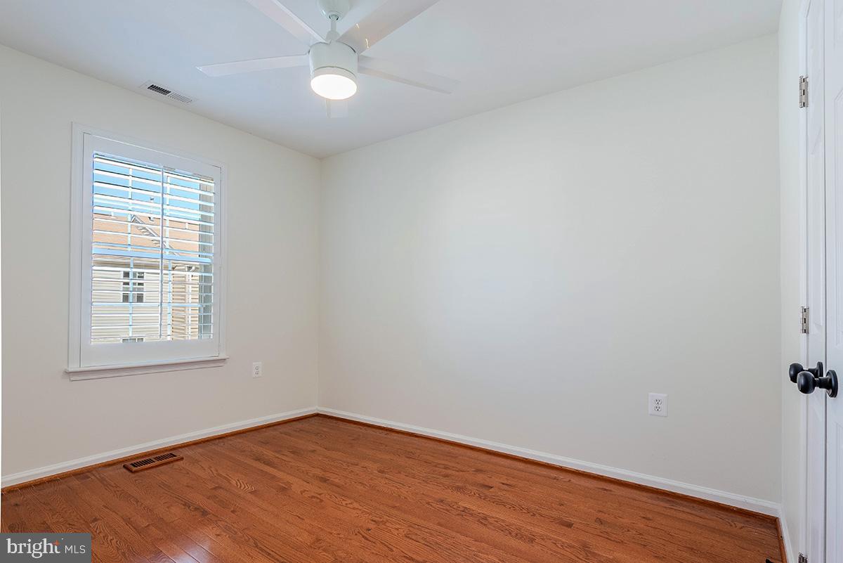 STONEHAVEN MEWS - Residential