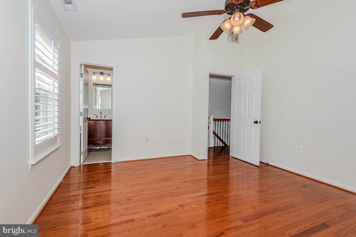 STONEHAVEN MEWS - Residential