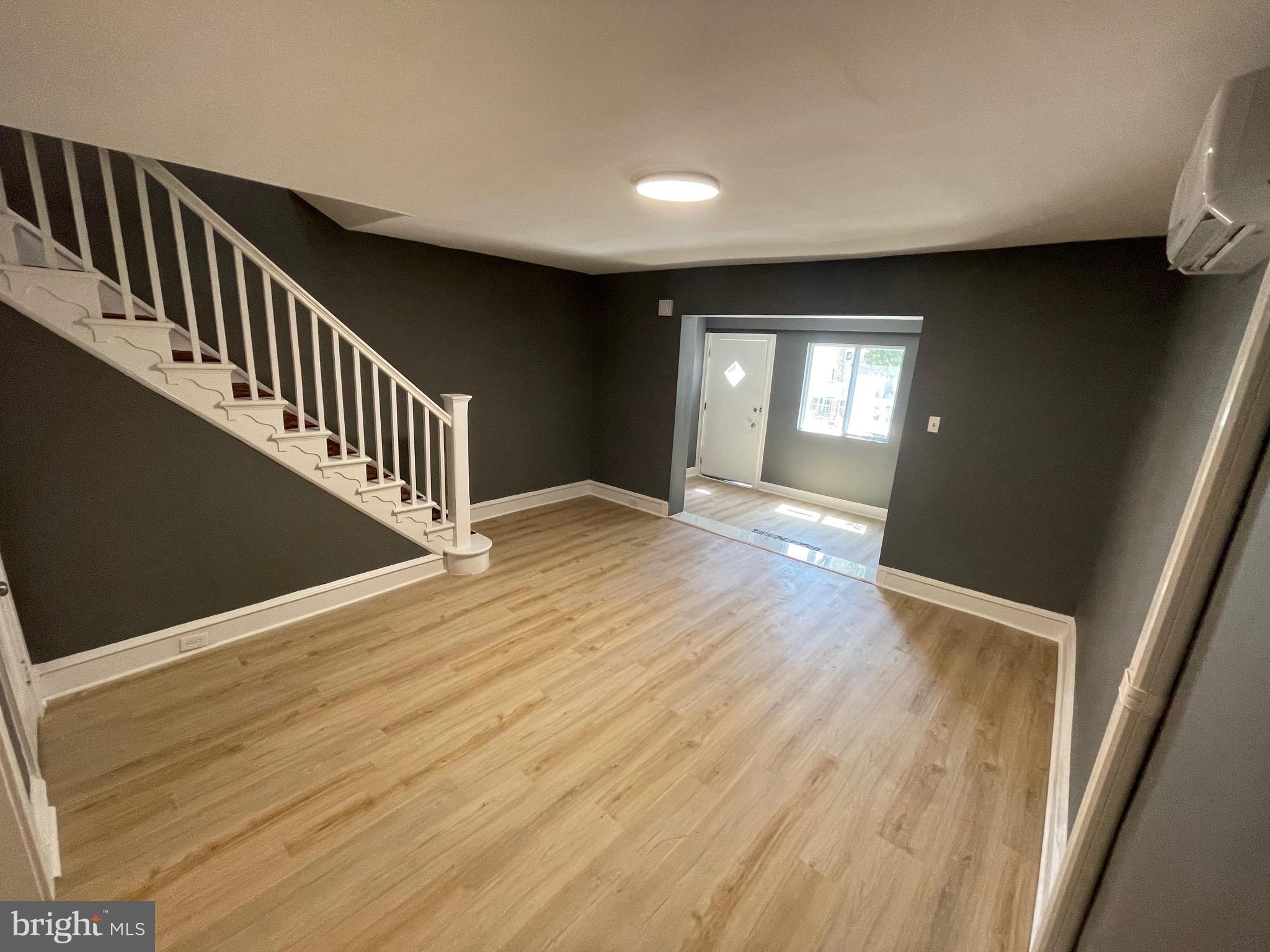 COLLINGDALE - Residential