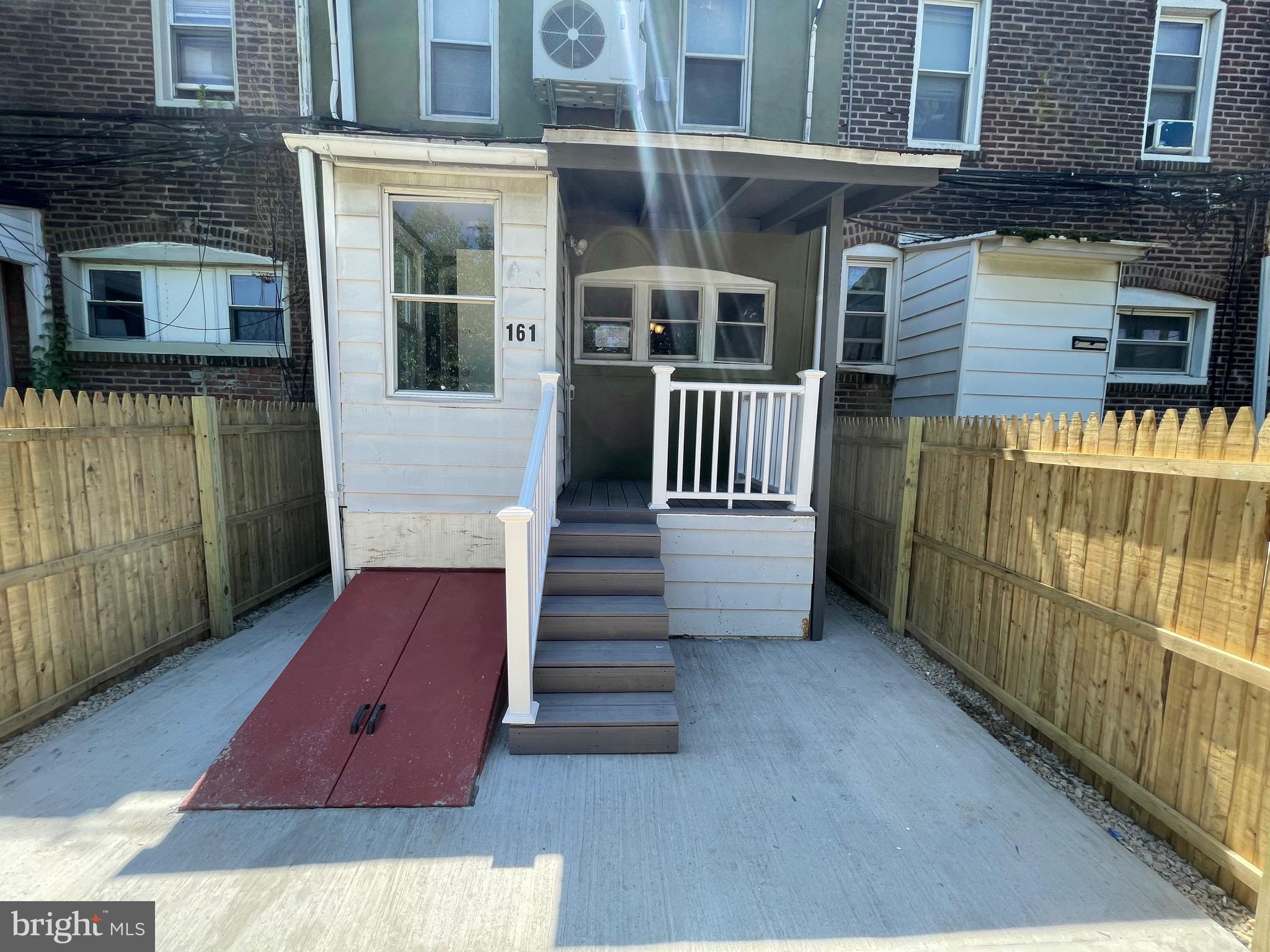 COLLINGDALE - Residential