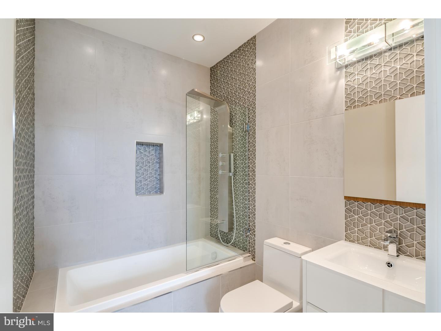 OLD CITY - Residential