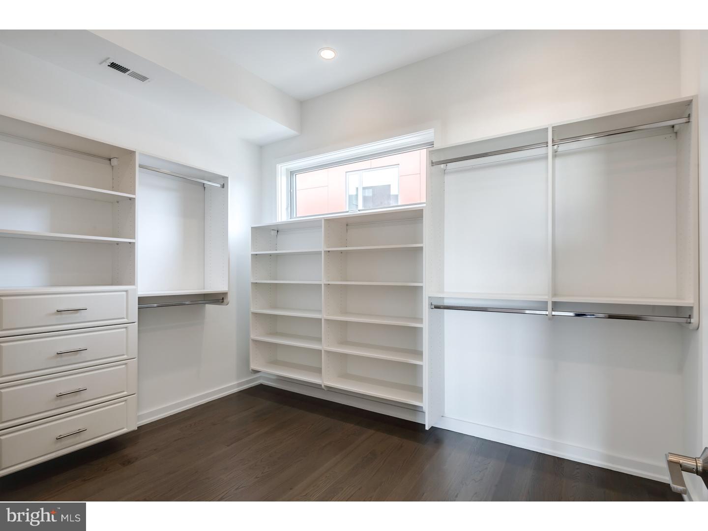 OLD CITY - Residential