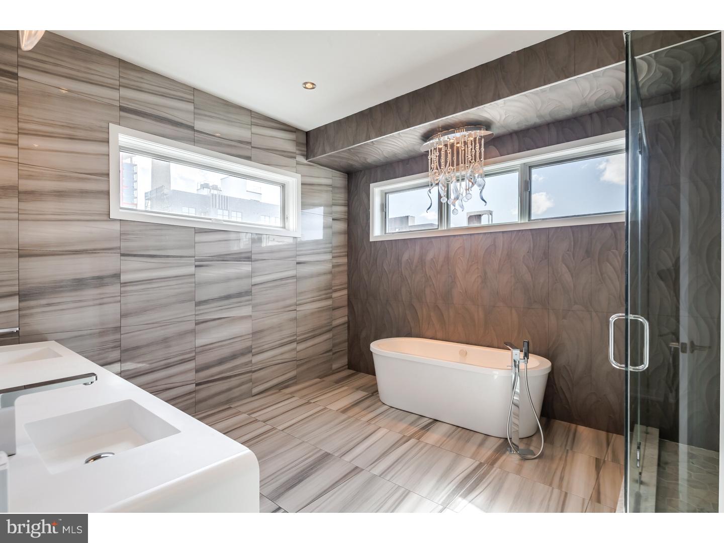 OLD CITY - Residential