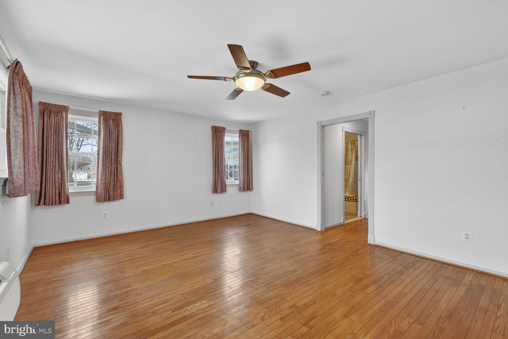 RIVERSIDE ESTATES - Residential