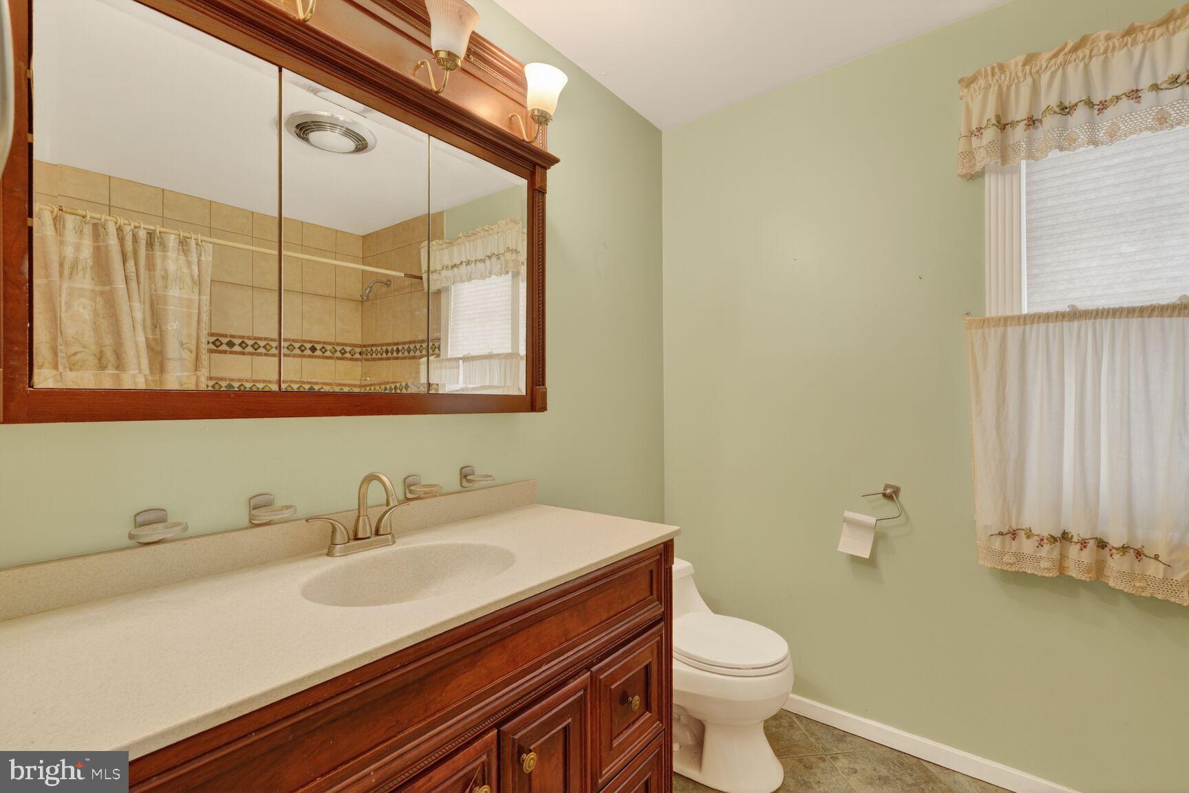 RIVERSIDE ESTATES - Residential