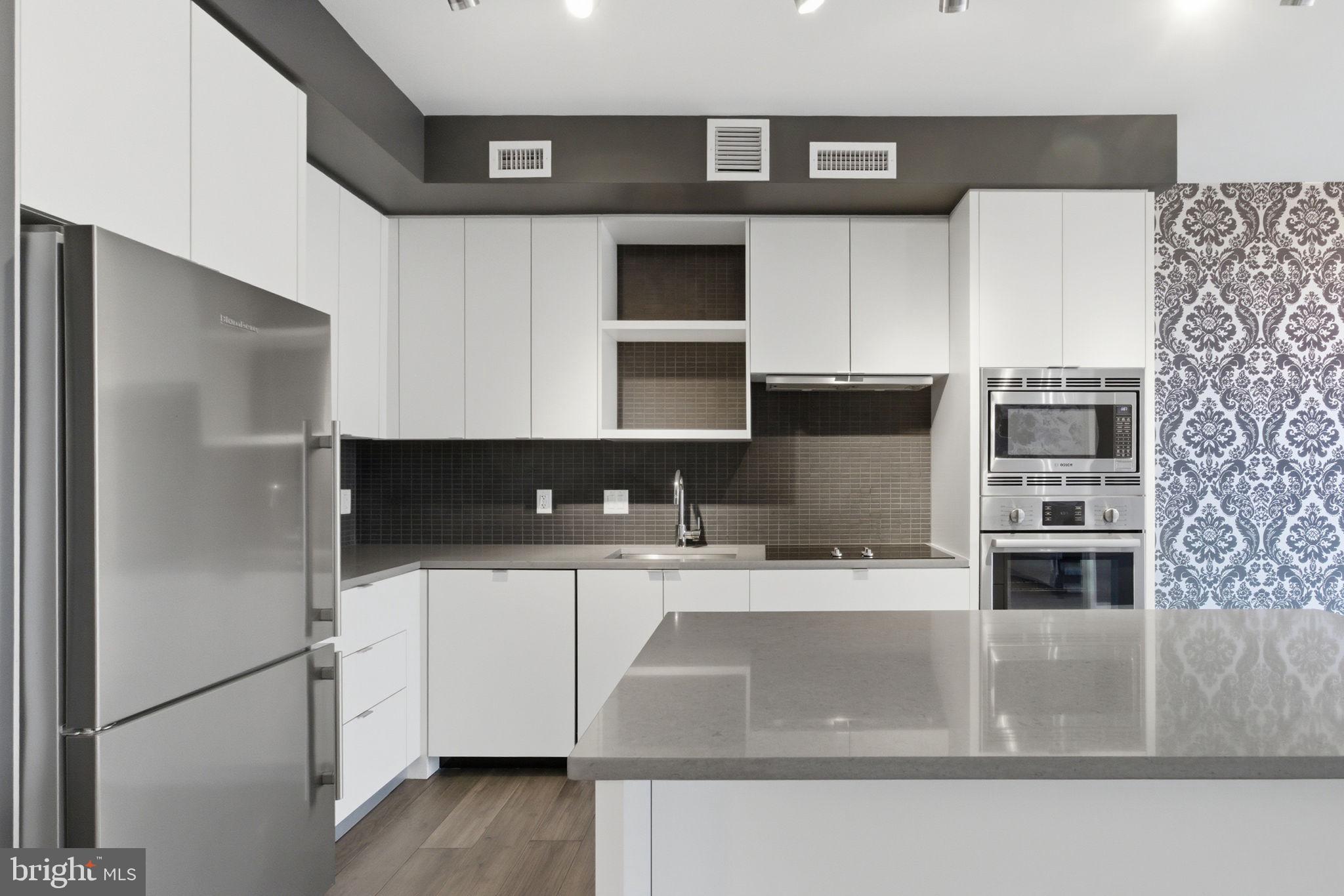 1300 4TH STREET SE 713