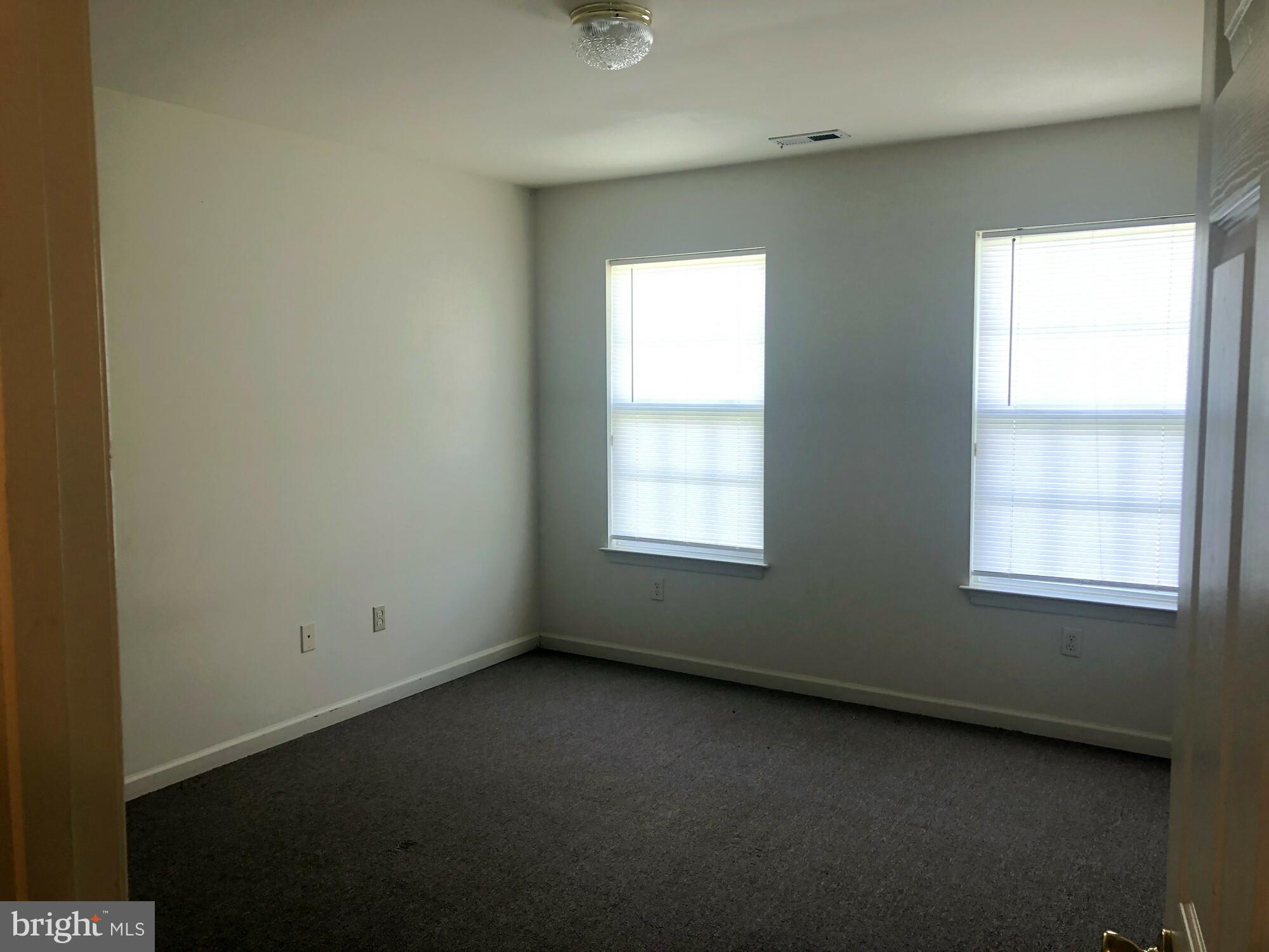 CEDAR COMMONS - Commercial Sale