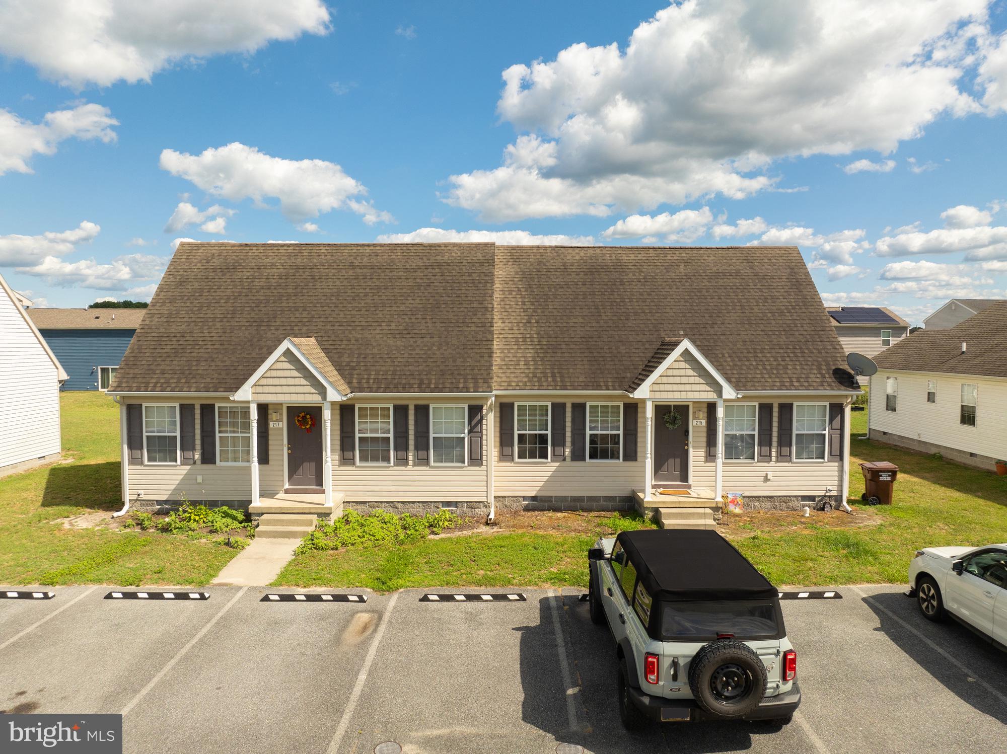 CEDAR COMMONS - Commercial Sale