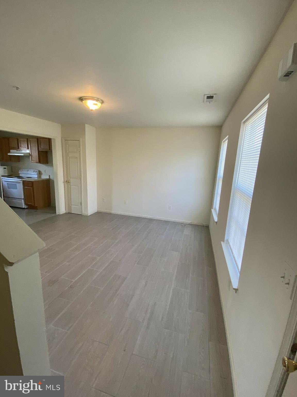 CEDAR COMMONS - Commercial Sale