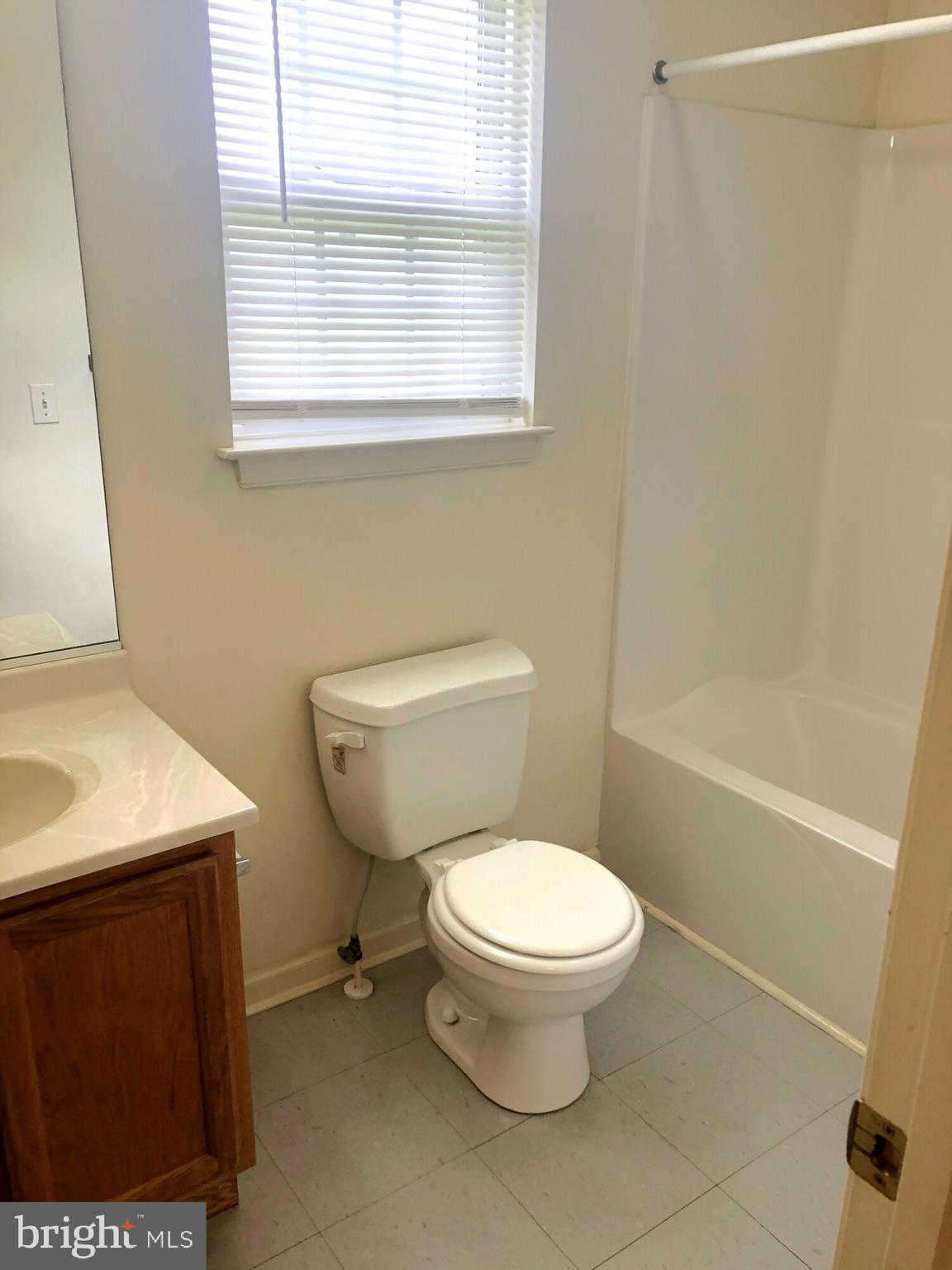 CEDAR COMMONS - Commercial Sale