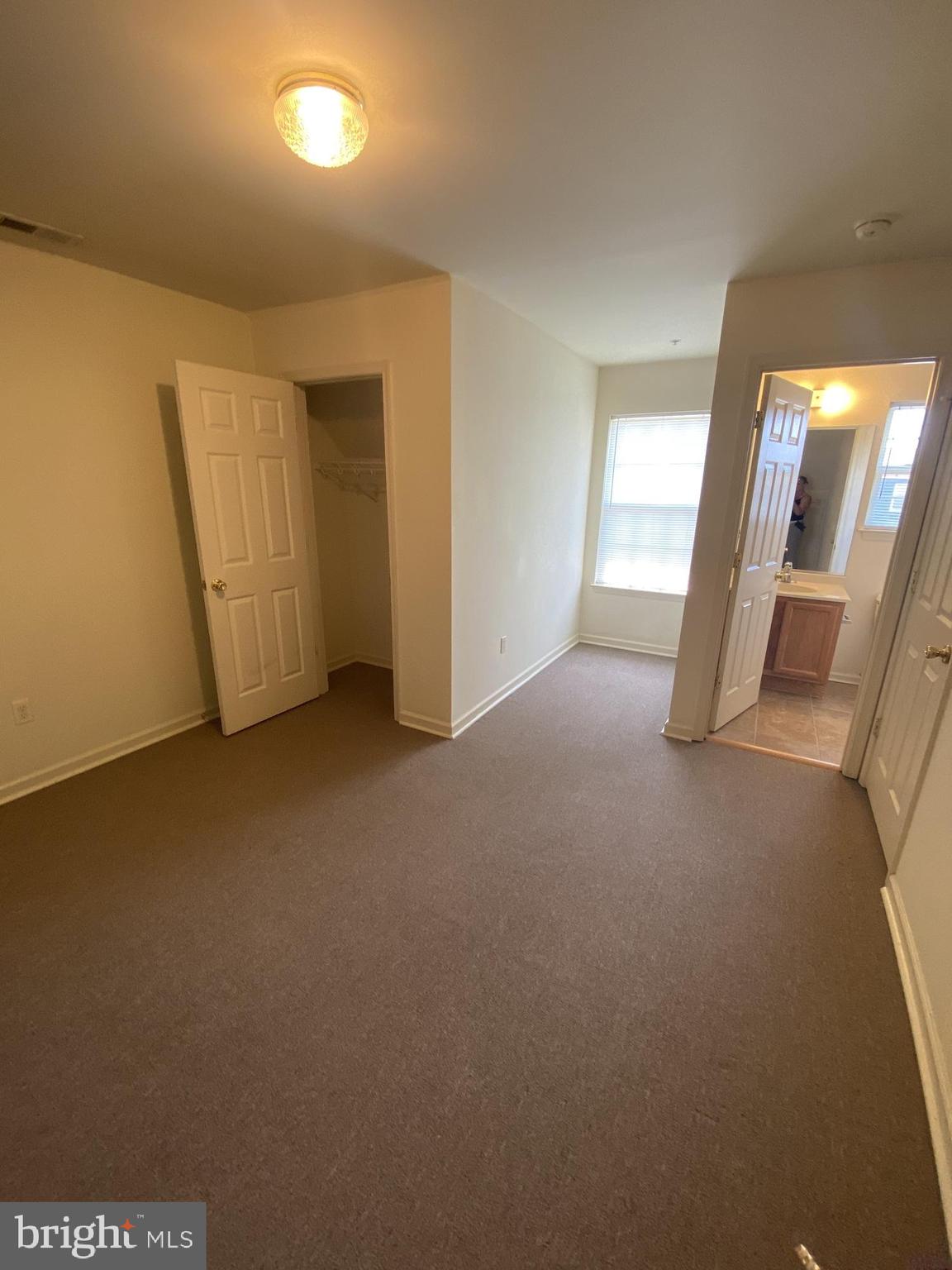 CEDAR COMMONS - Commercial Sale