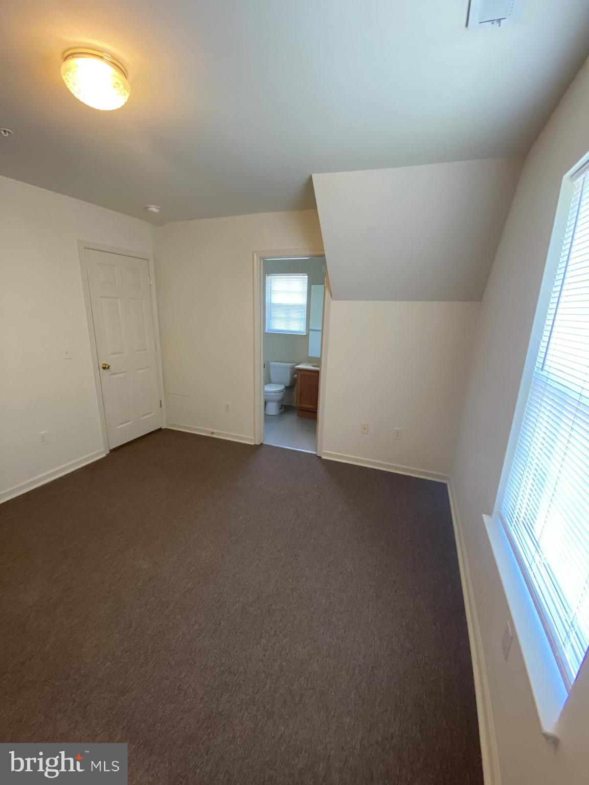 CEDAR COMMONS - Commercial Sale