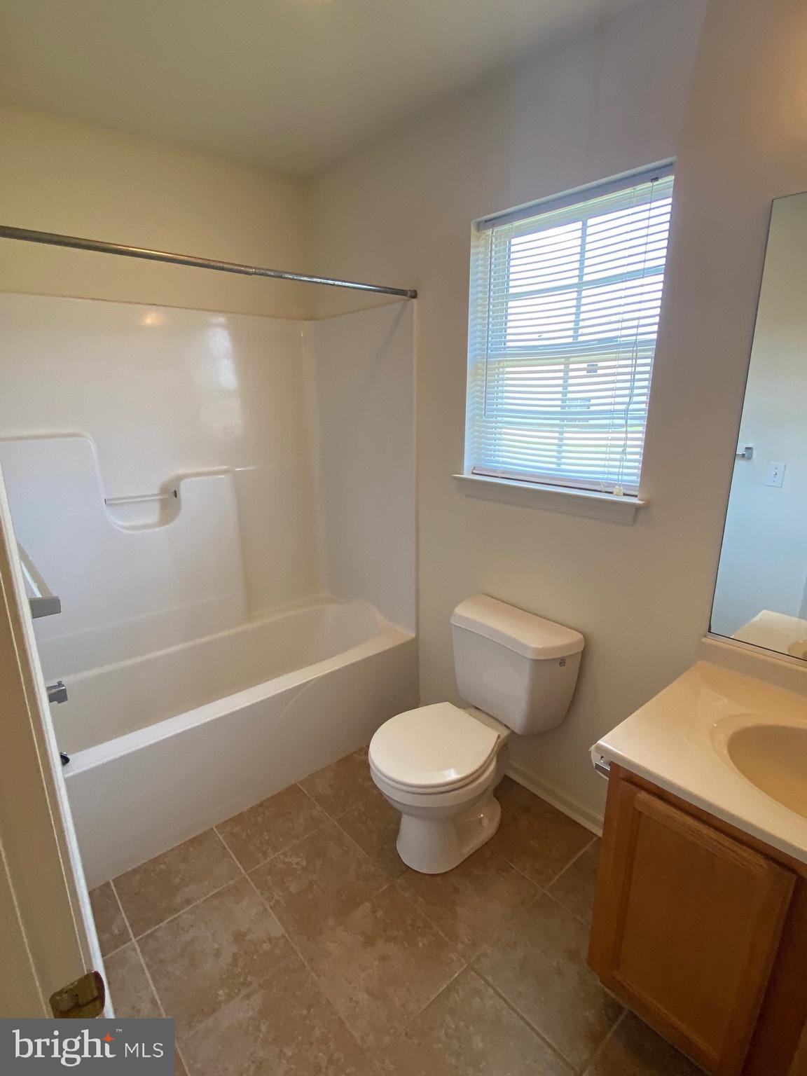 CEDAR COMMONS - Commercial Sale