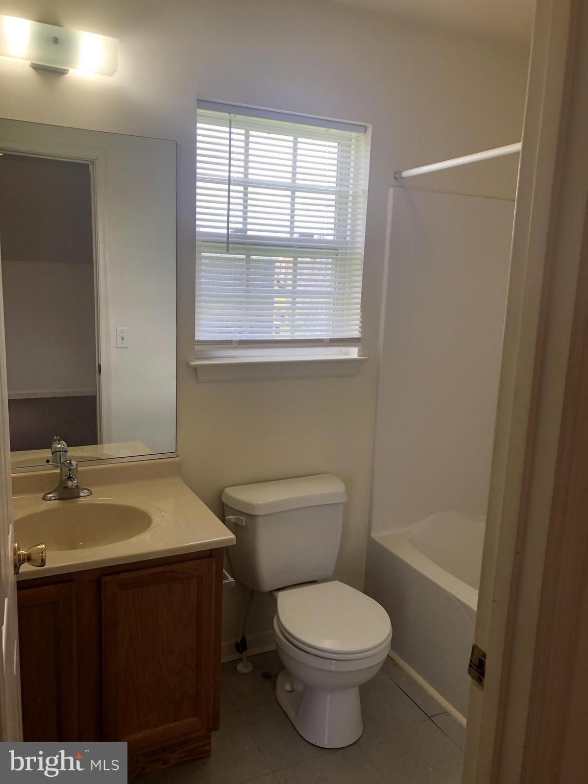 CEDAR COMMONS - Commercial Sale