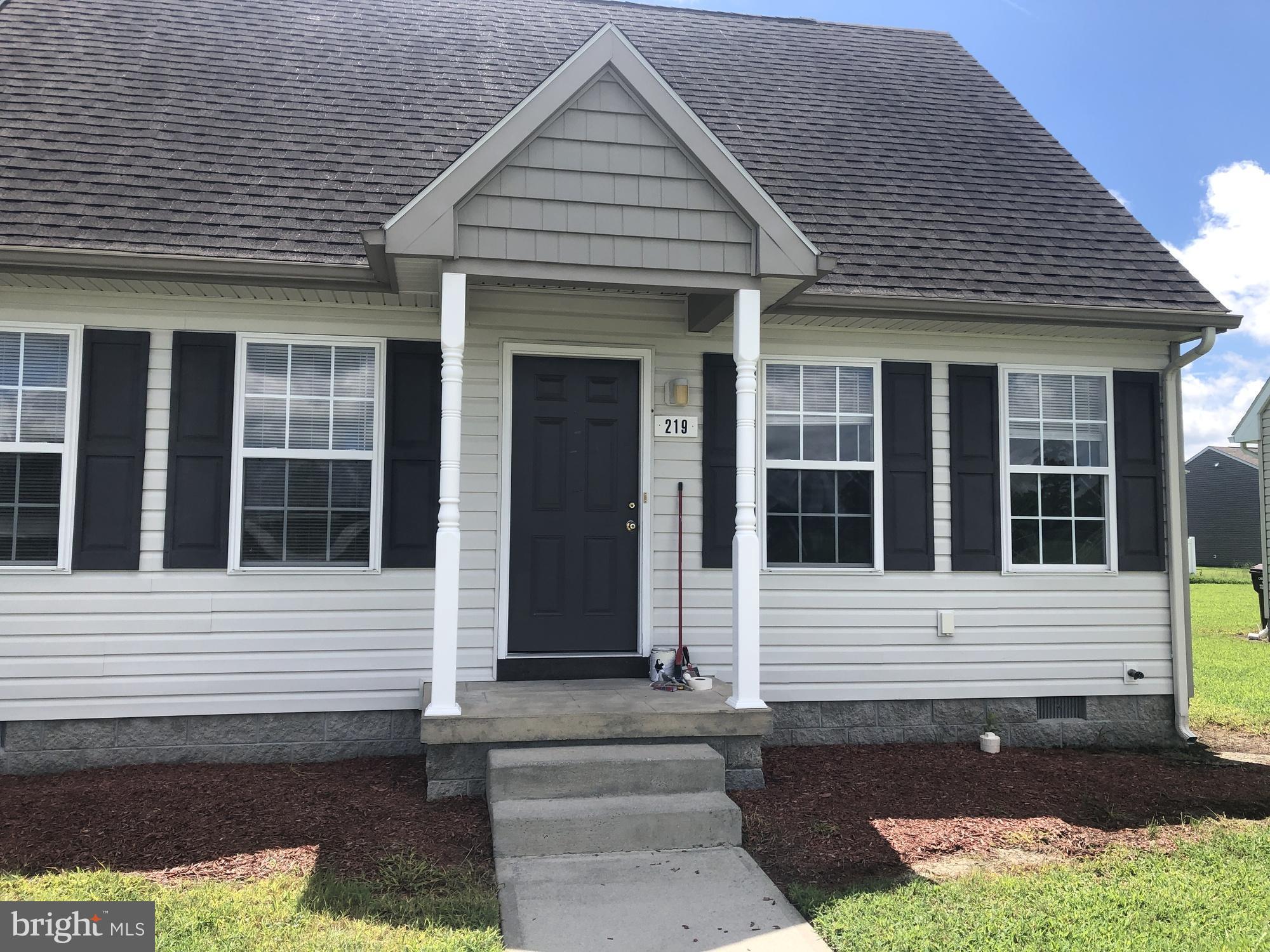 CEDAR COMMONS - Commercial Sale