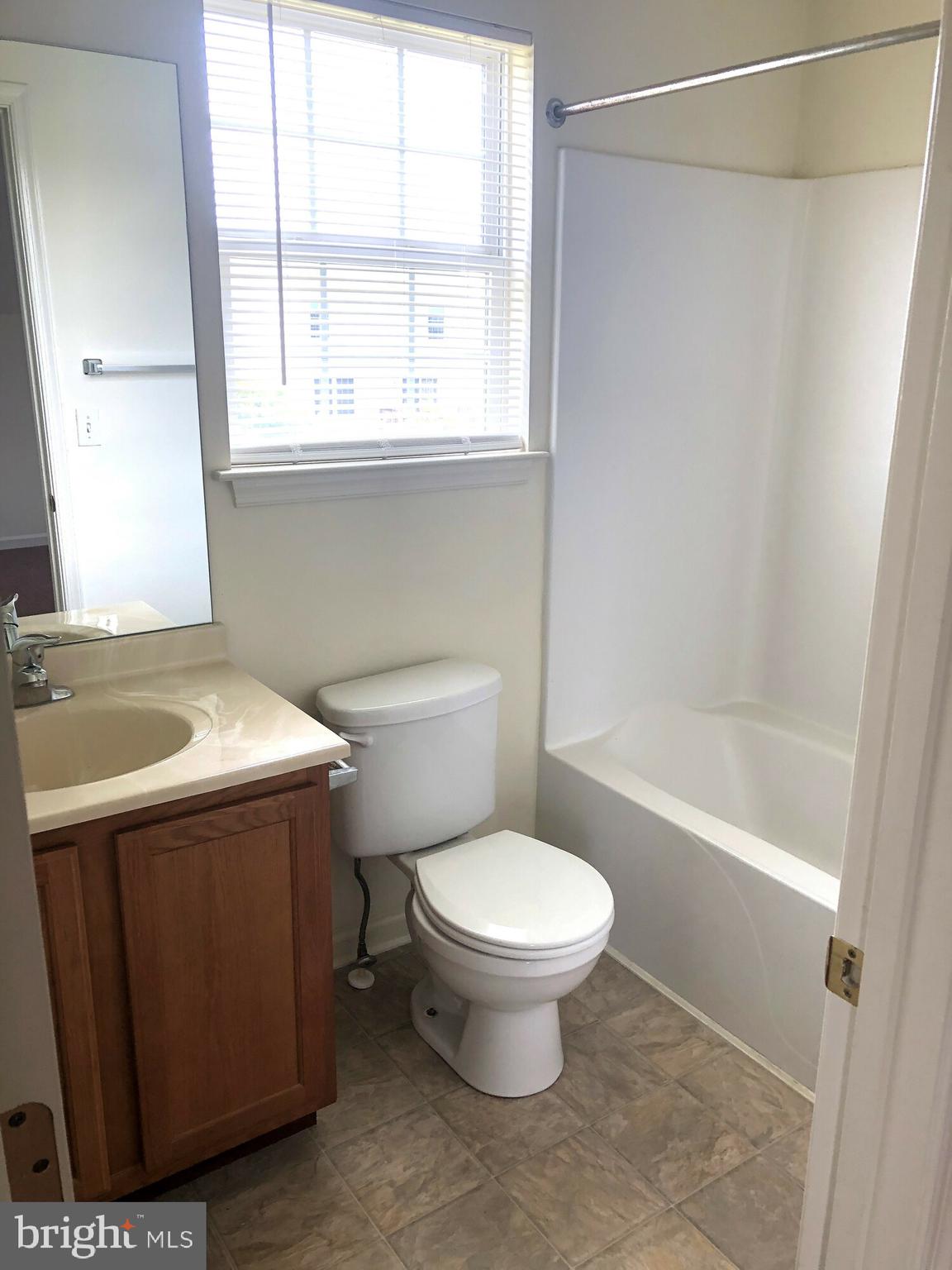 CEDAR COMMONS - Commercial Sale