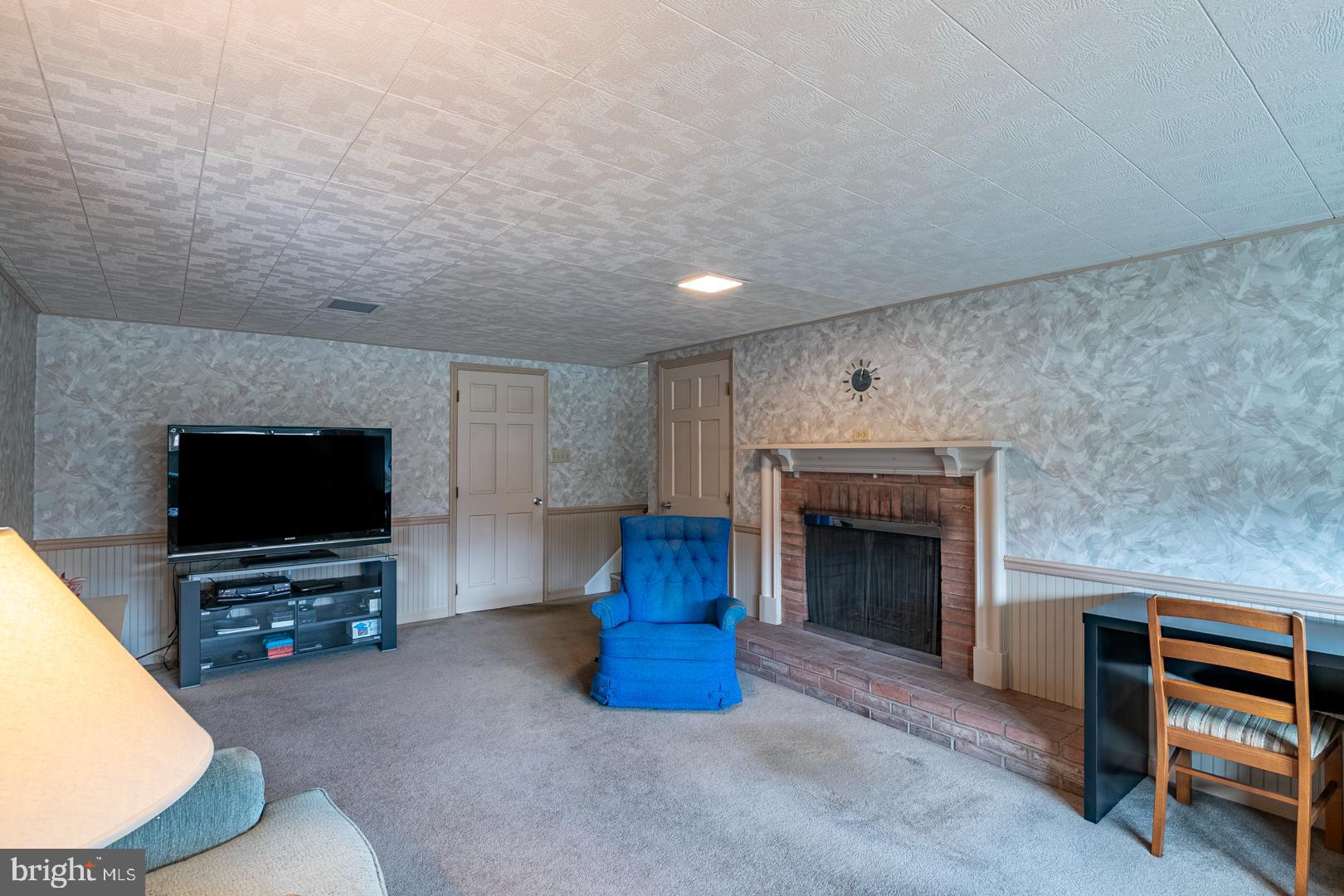 WHITFIELD - Residential