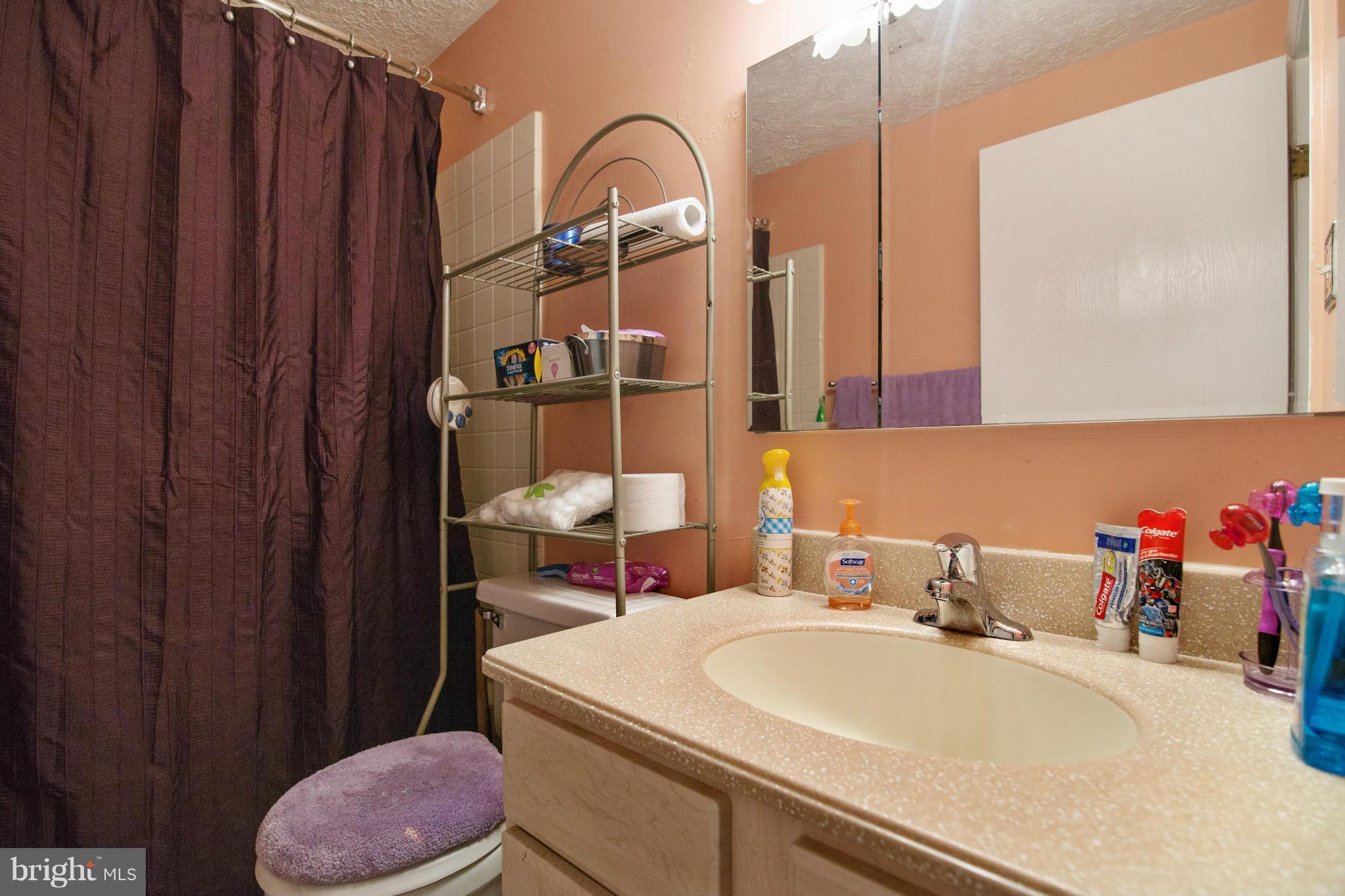 SILVER SPRING CNTRY CLUB - Residential