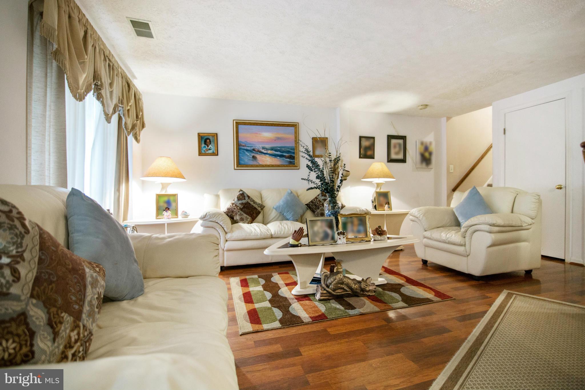 SILVER SPRING CNTRY CLUB - Residential