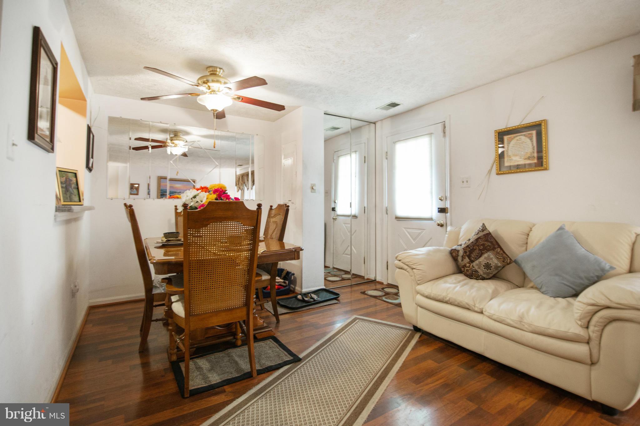 SILVER SPRING CNTRY CLUB - Residential