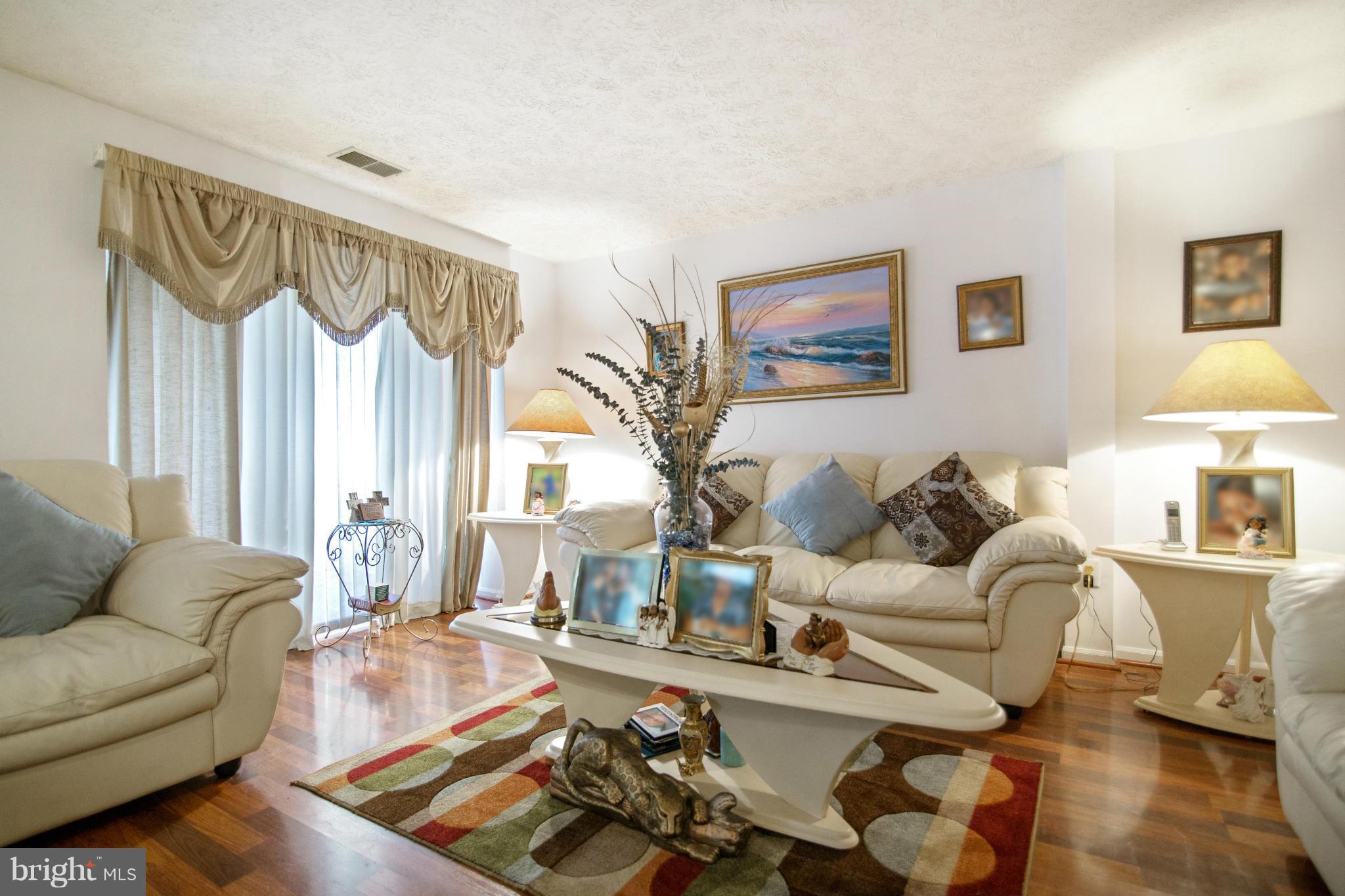 SILVER SPRING CNTRY CLUB - Residential