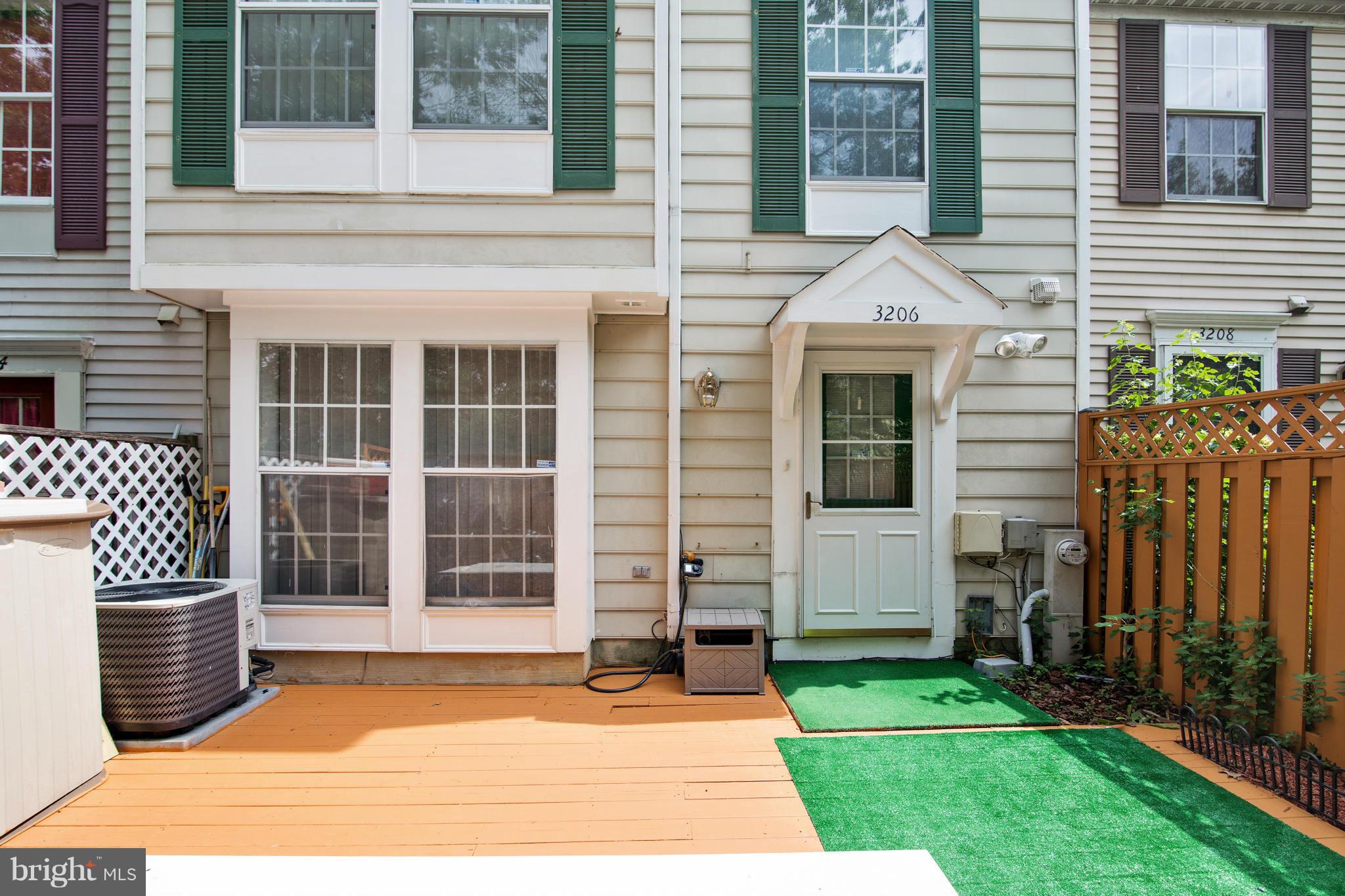 SILVER SPRING CNTRY CLUB - Residential