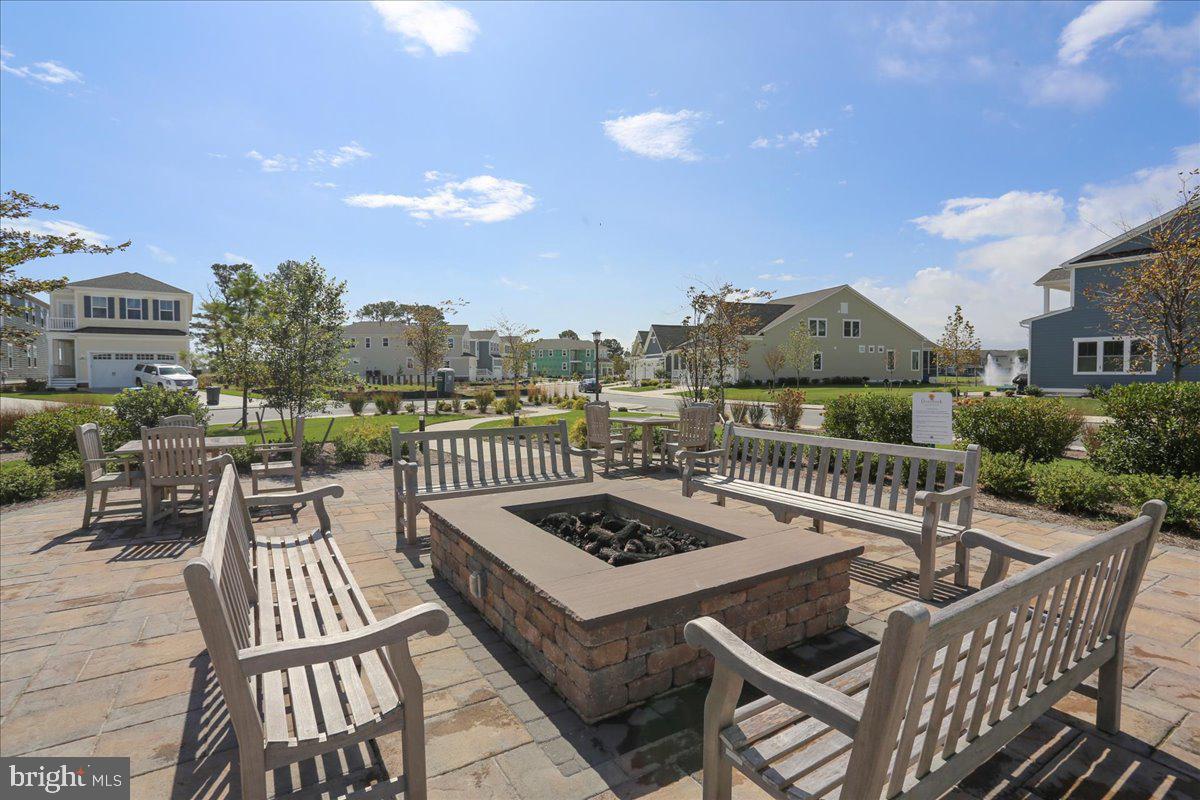 THE OVERLOOK - Residential