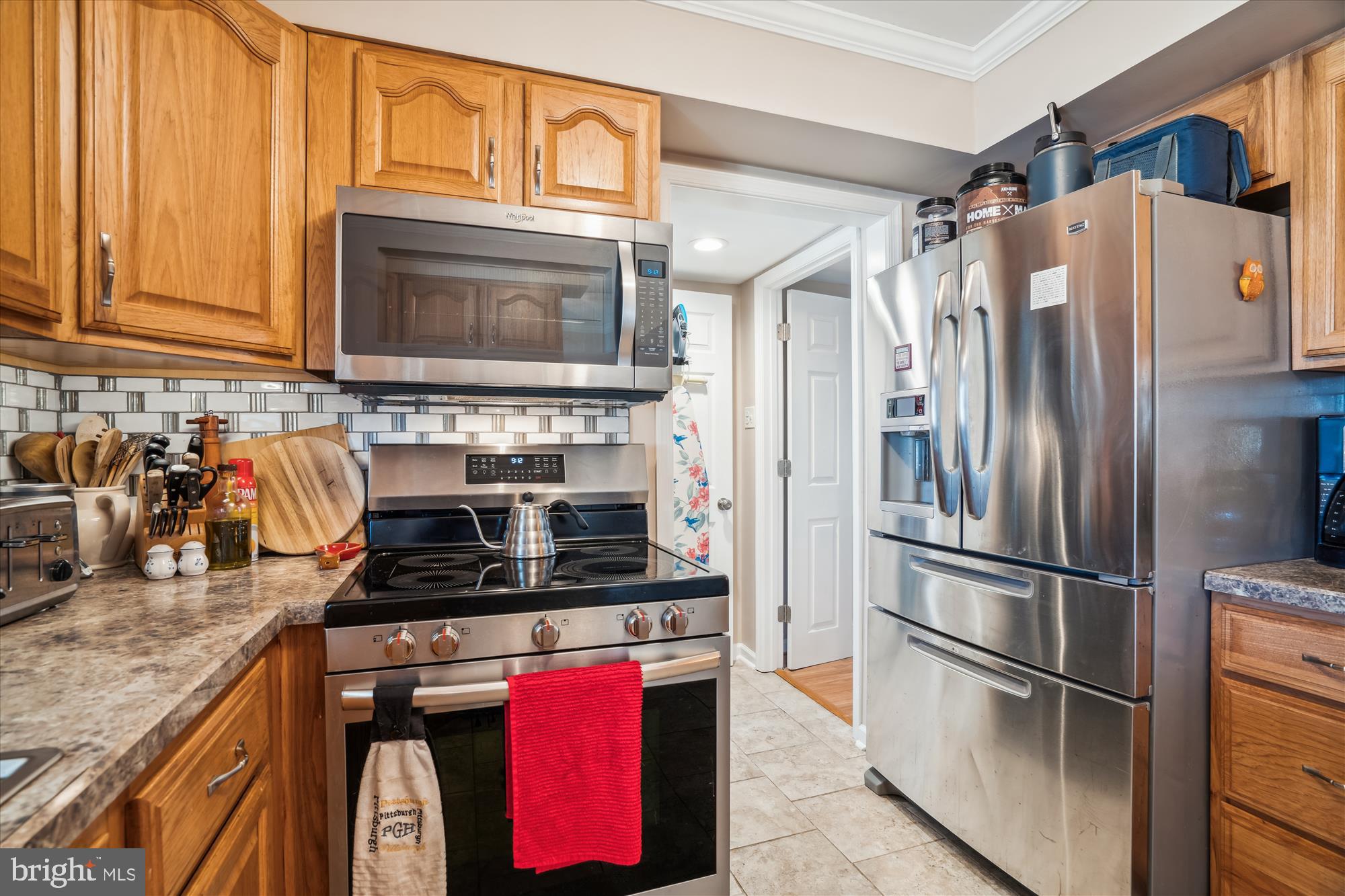 POINTER RIDGE - Residential