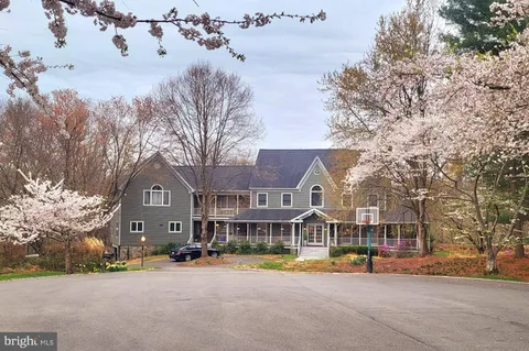 14503 Falling Leaf Ct, Darnestown, MD MLS: MDMC2163376