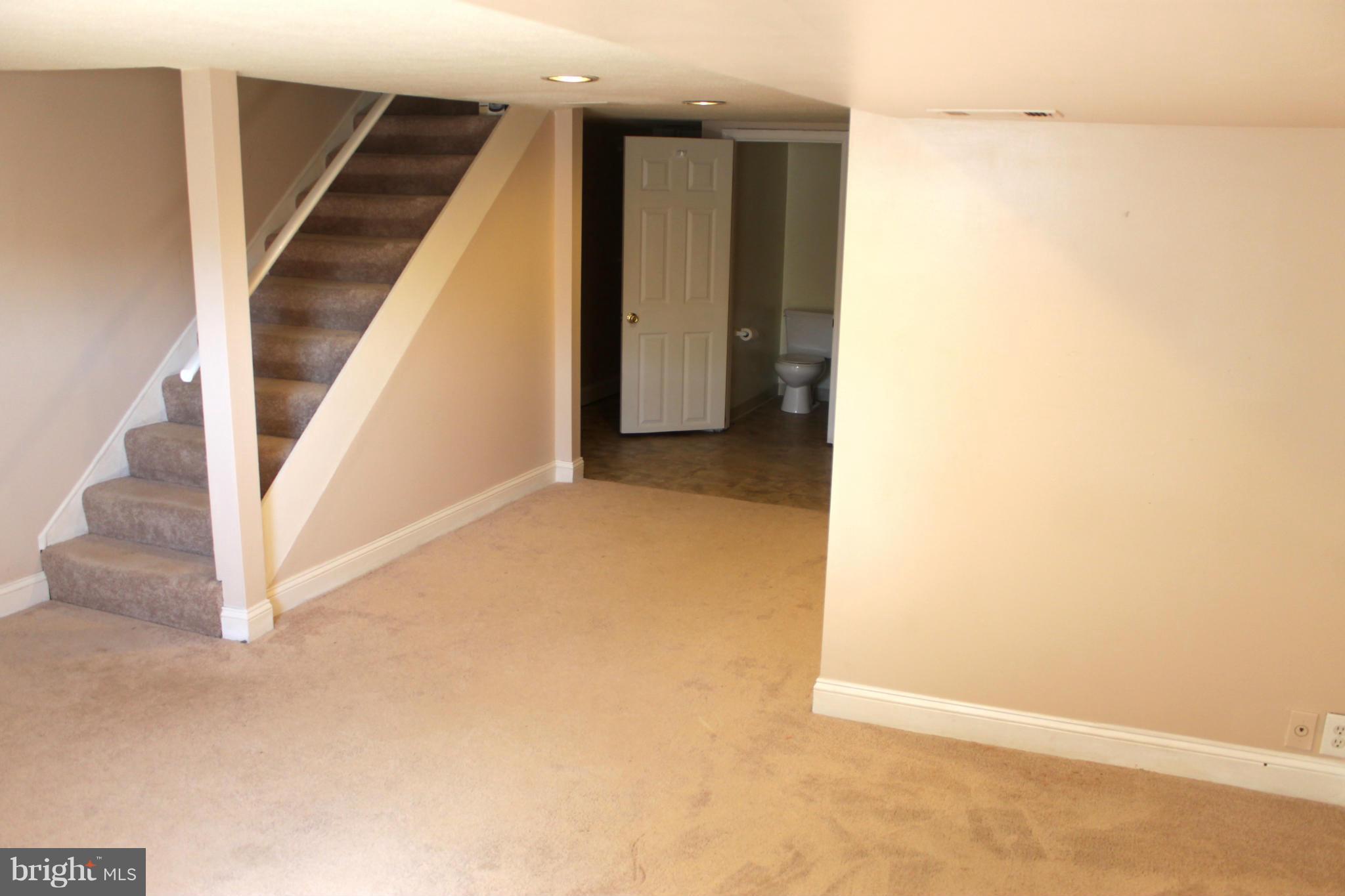 GAYLORD MANOR - Residential