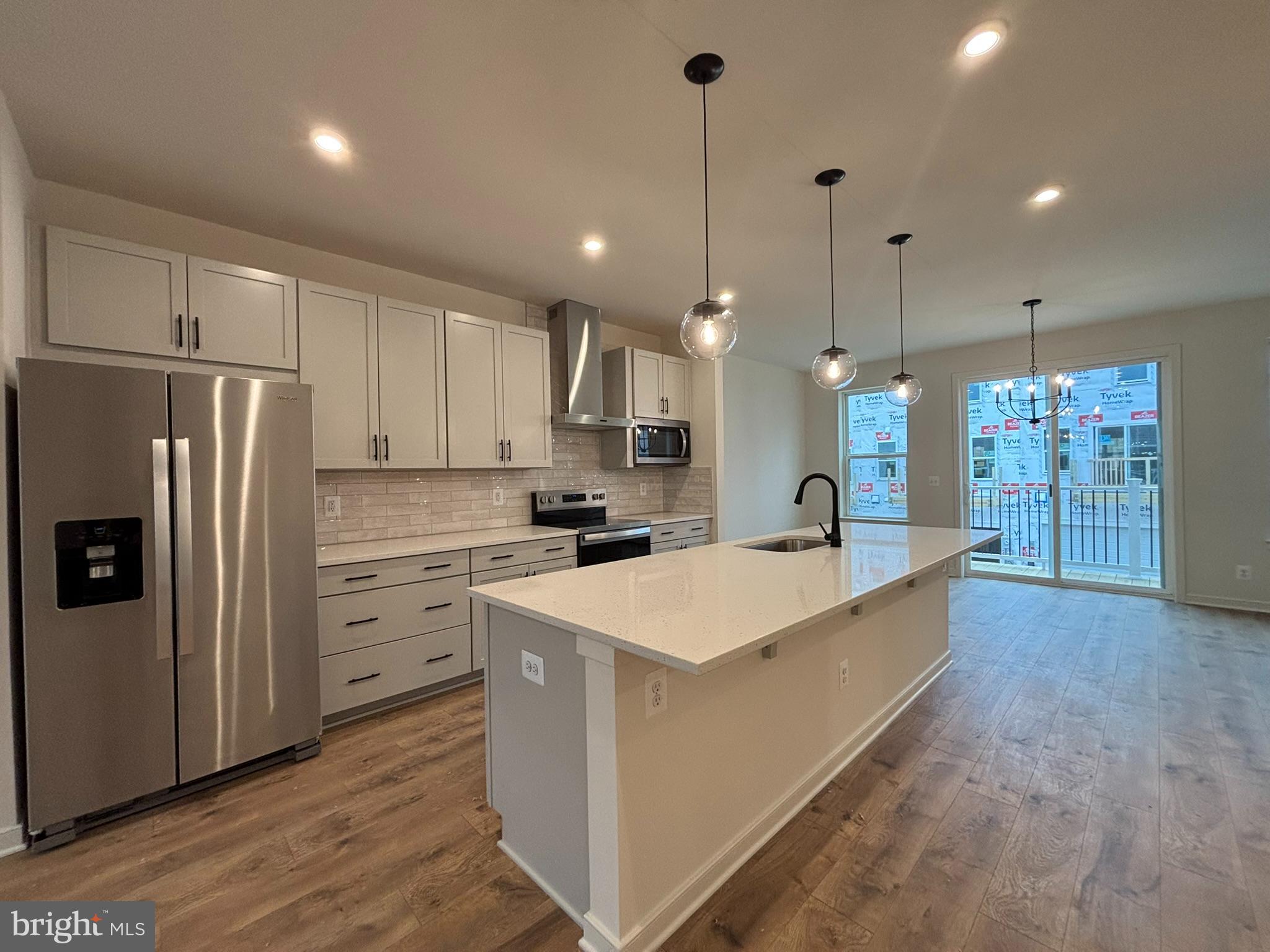 CASCADE LANDING - Residential