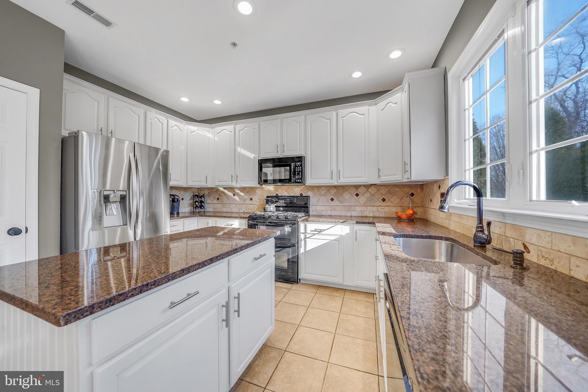 WHITELAND WOODS - Residential