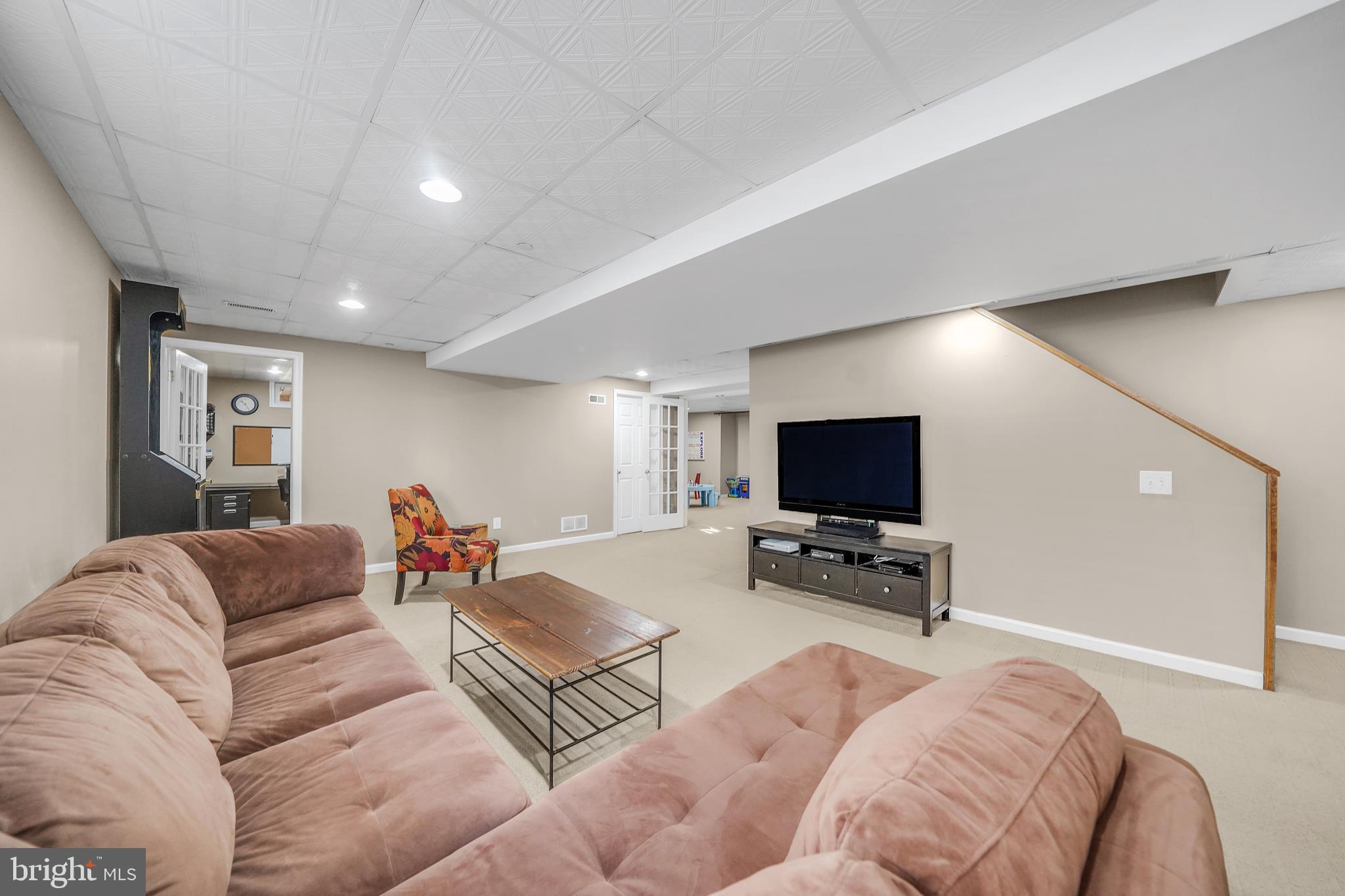 WHITELAND WOODS - Residential