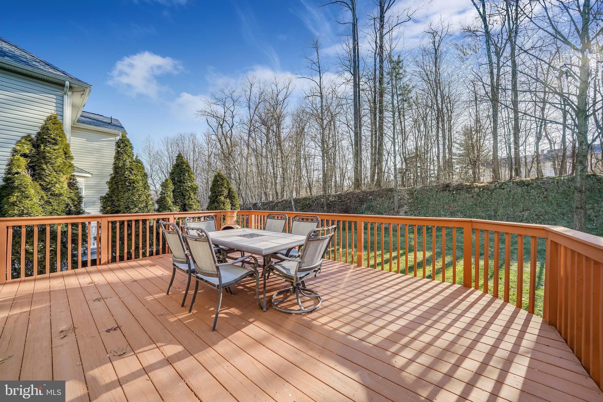 WHITELAND WOODS - Residential