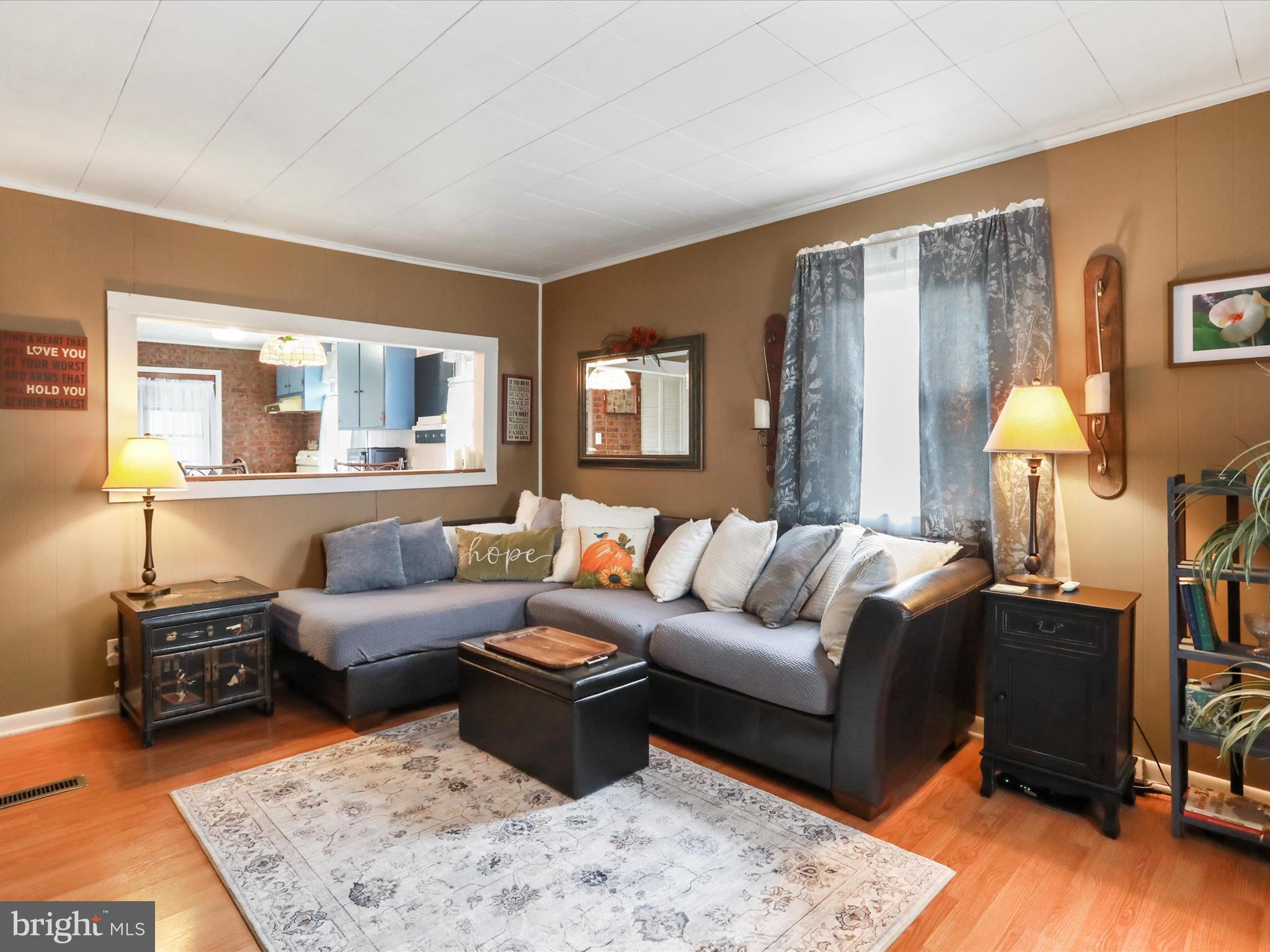 215 E 5TH STREET