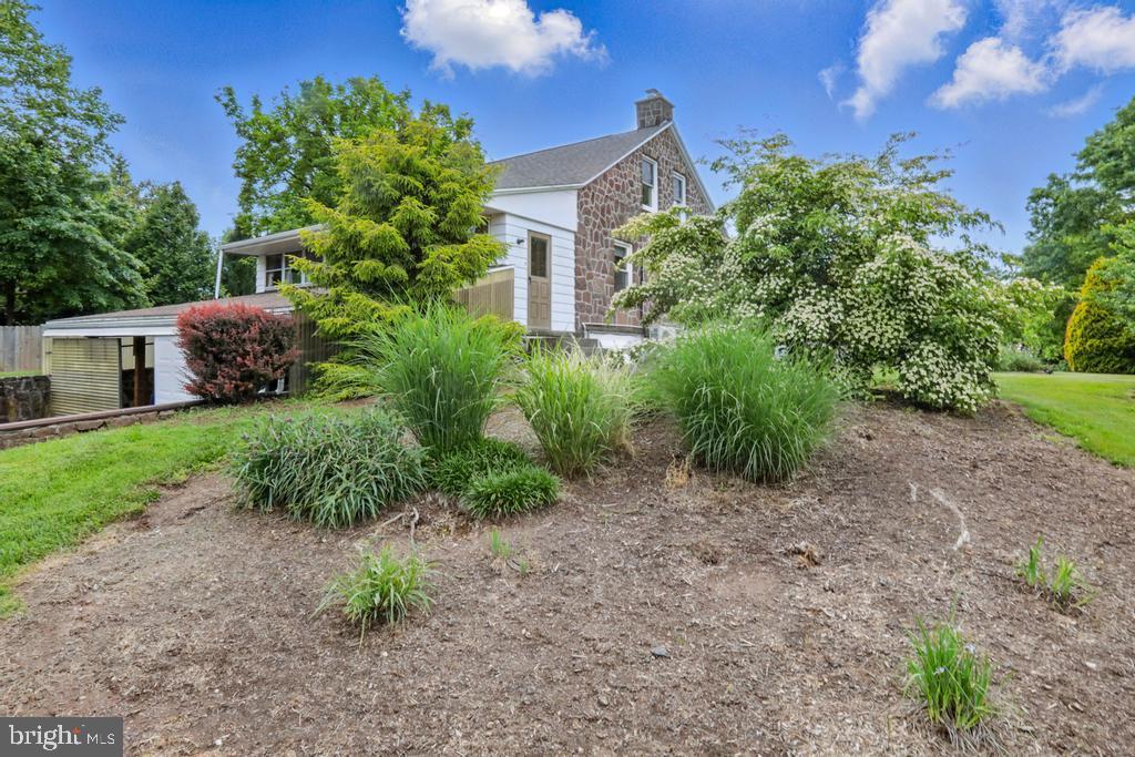 152 MONTGOMERY AVENUE
