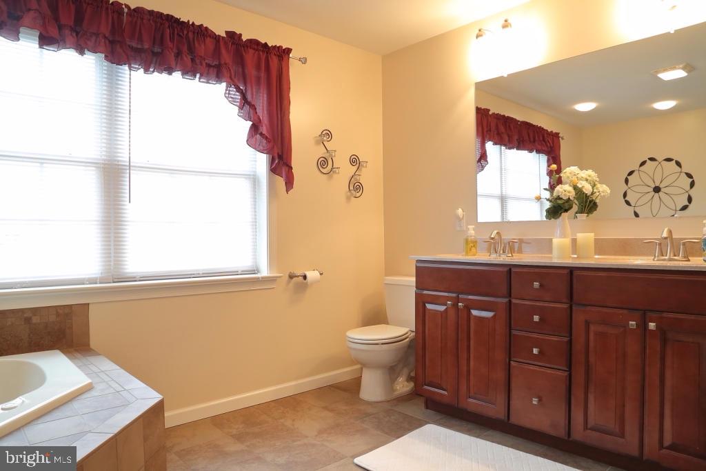 WORTHINGTON - Residential