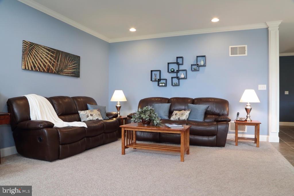 WORTHINGTON - Residential