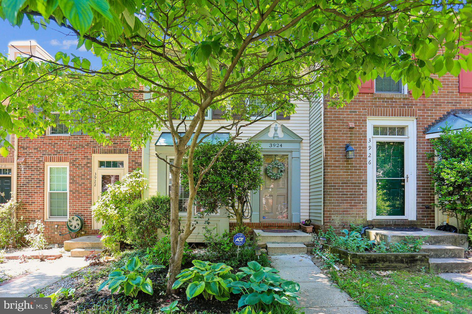 SILVER SPRING CNTRY CLUB - Residential