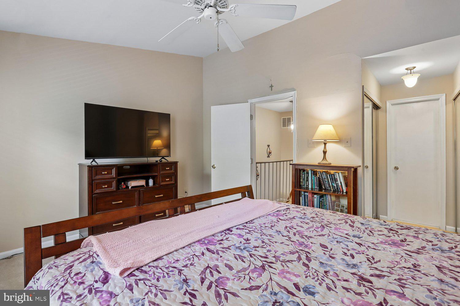 SILVER SPRING CNTRY CLUB - Residential