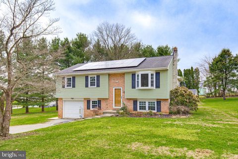 662 BEDINGTON CIRCLE MANHEIM PA 17545