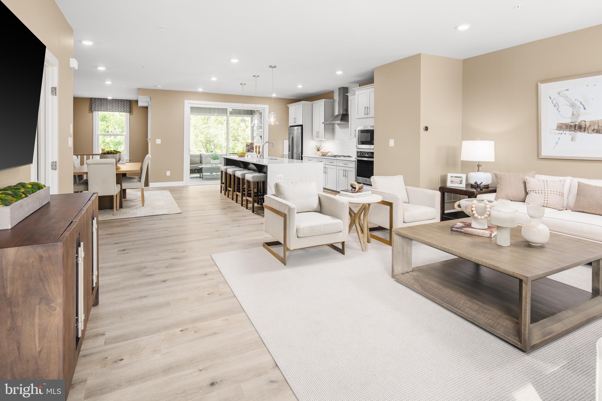 LONGVIEW RIDGE - Residential